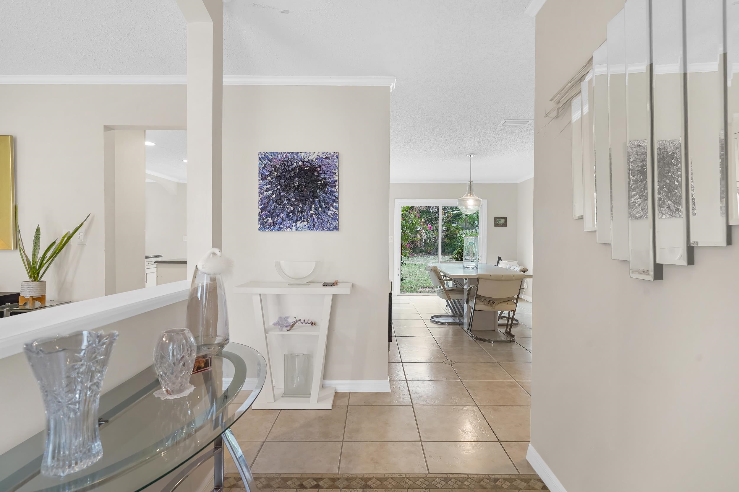 Image 22 of 46 For 38 Sandpiper Dr