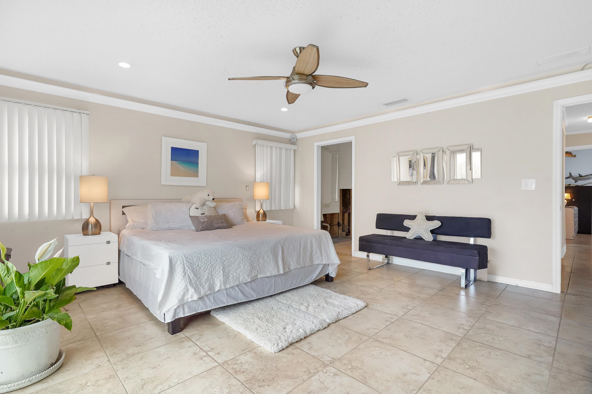 Image 24 of 46 For 38 Sandpiper Dr