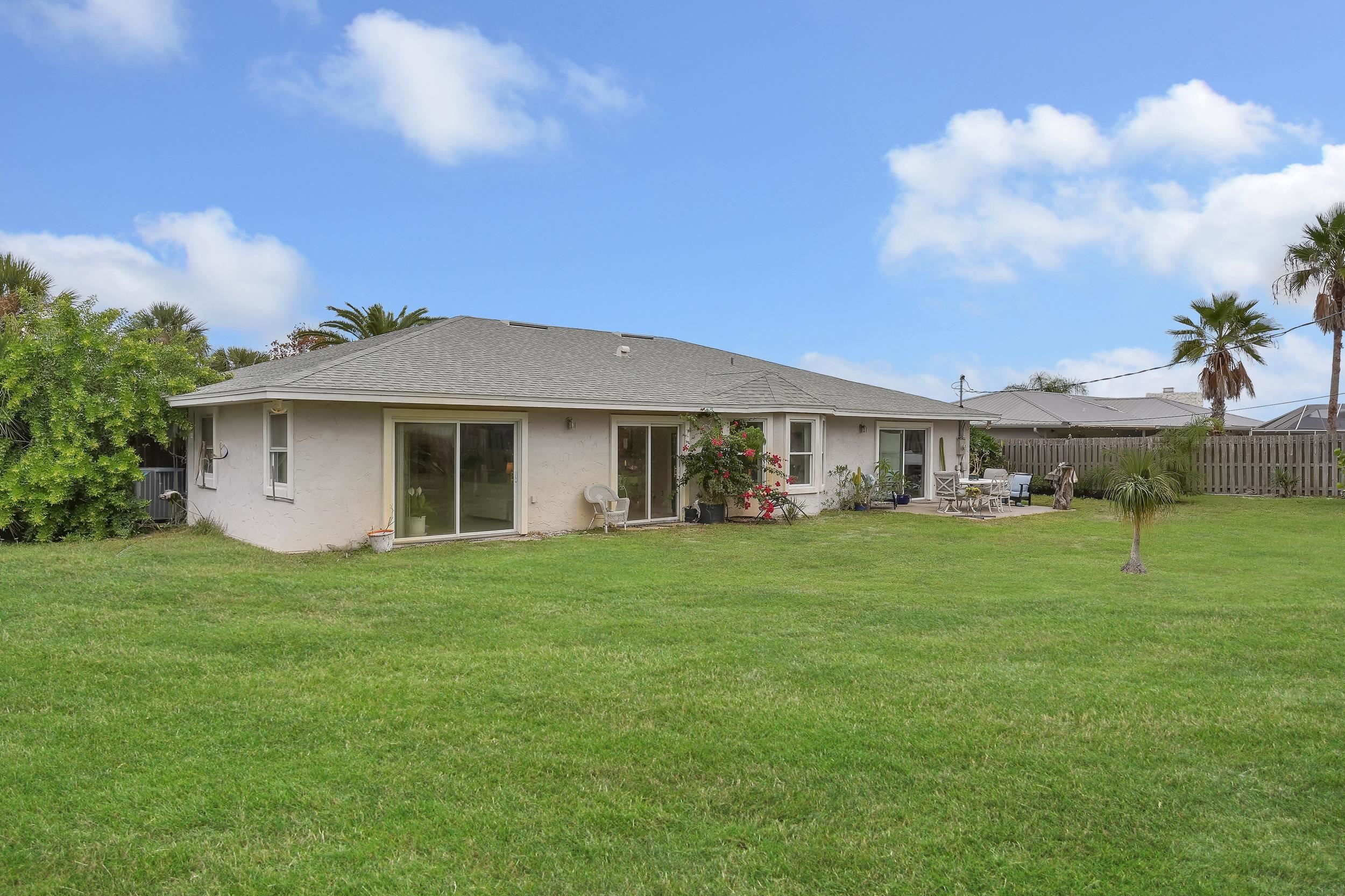 Image 39 of 46 For 38 Sandpiper Dr