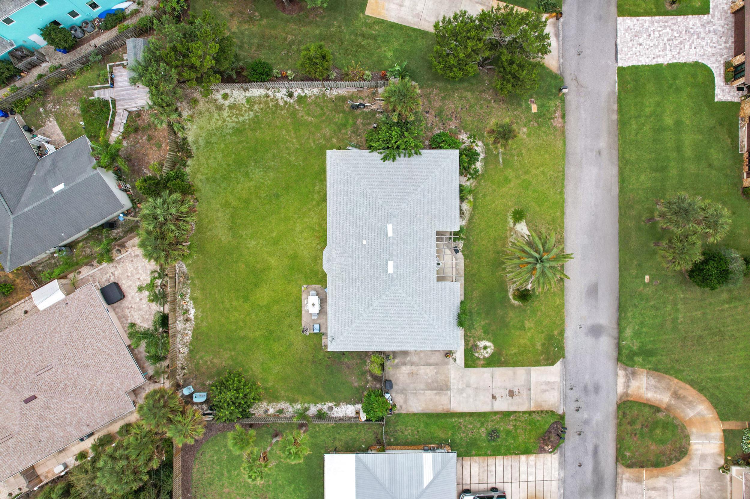 Image 4 of 46 For 38 Sandpiper Dr