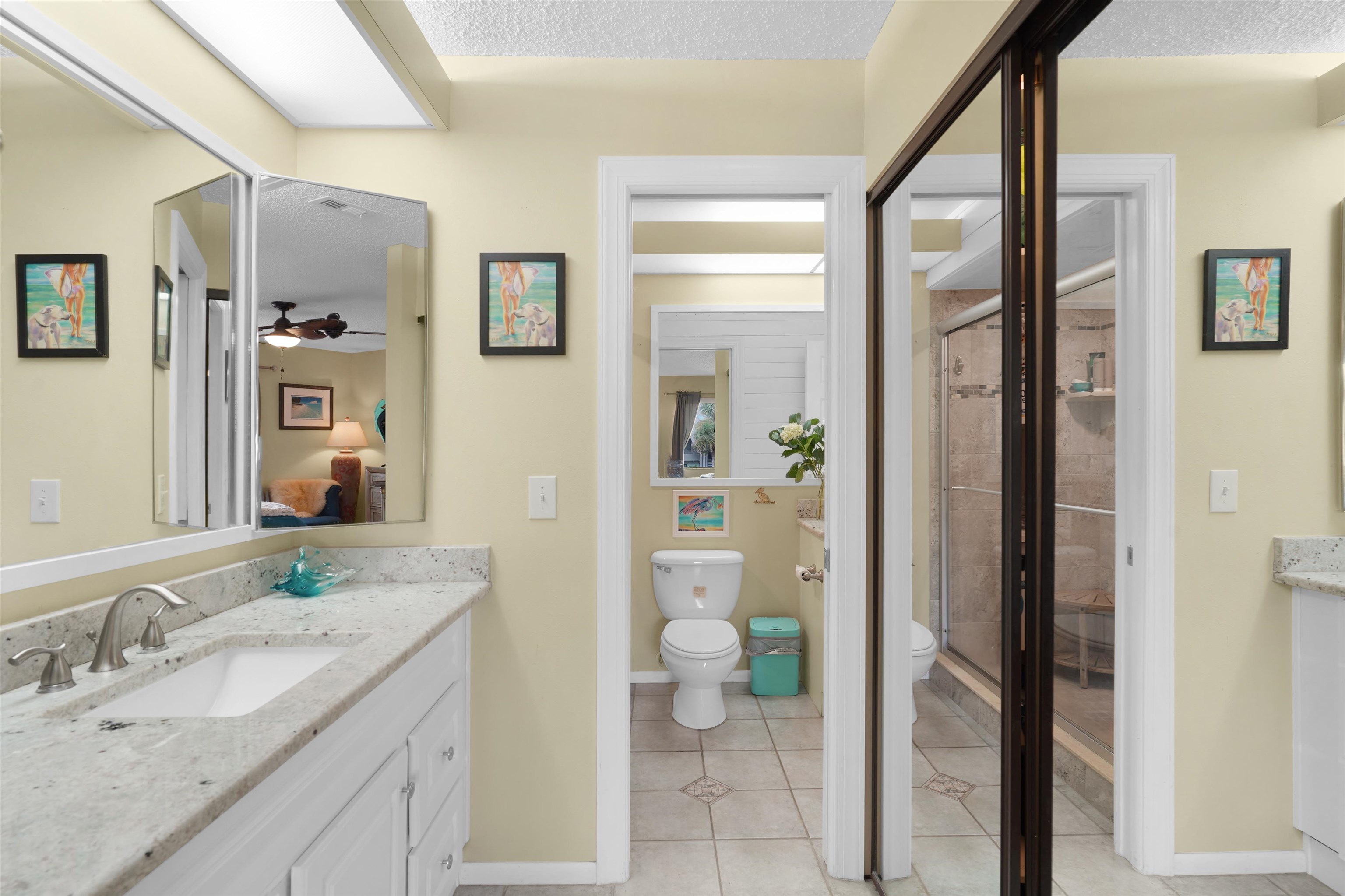 Image 18 of 34 For 57 Village Las Palmas Cir