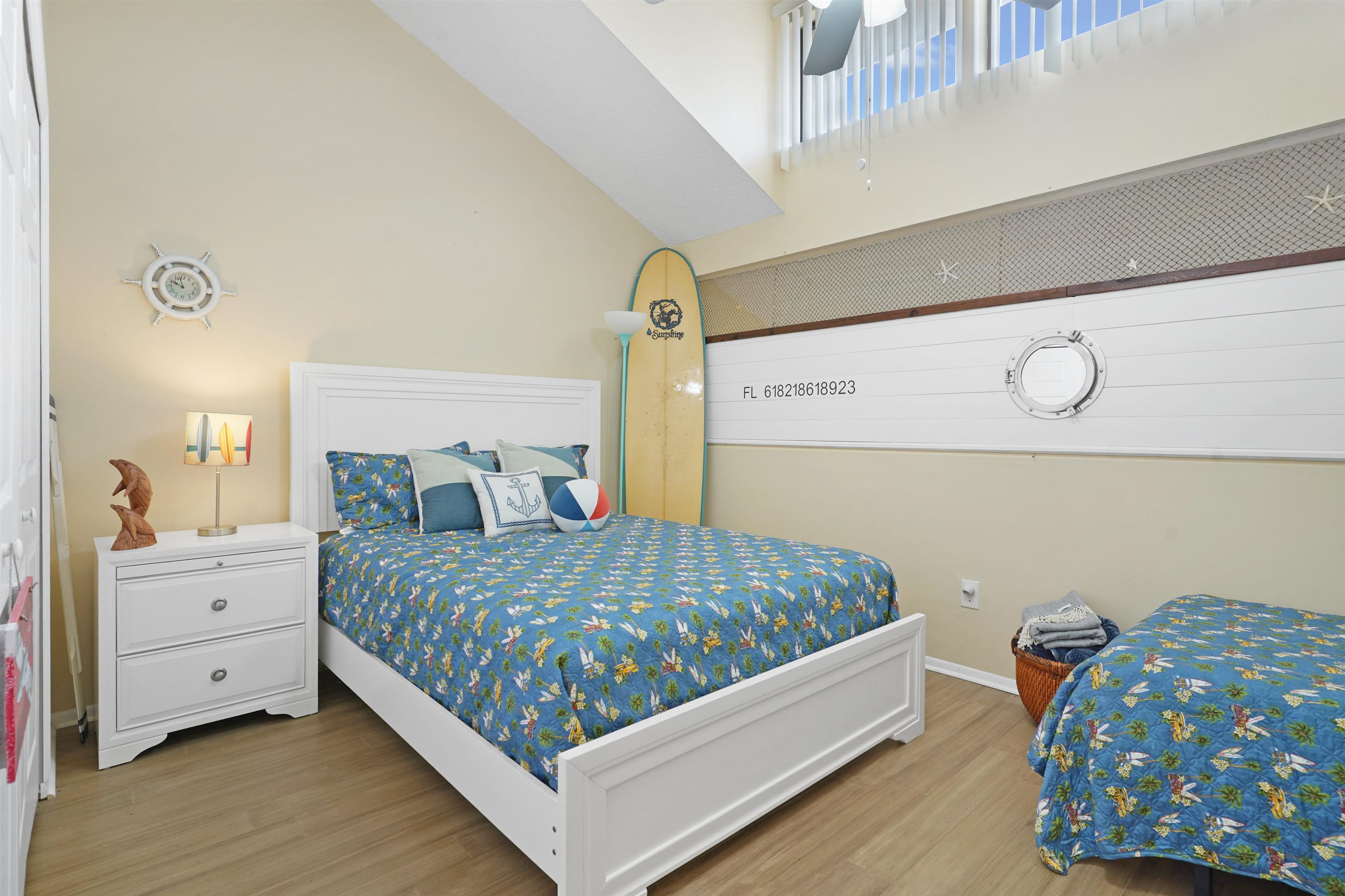 Image 19 of 34 For 57 Village Las Palmas Cir