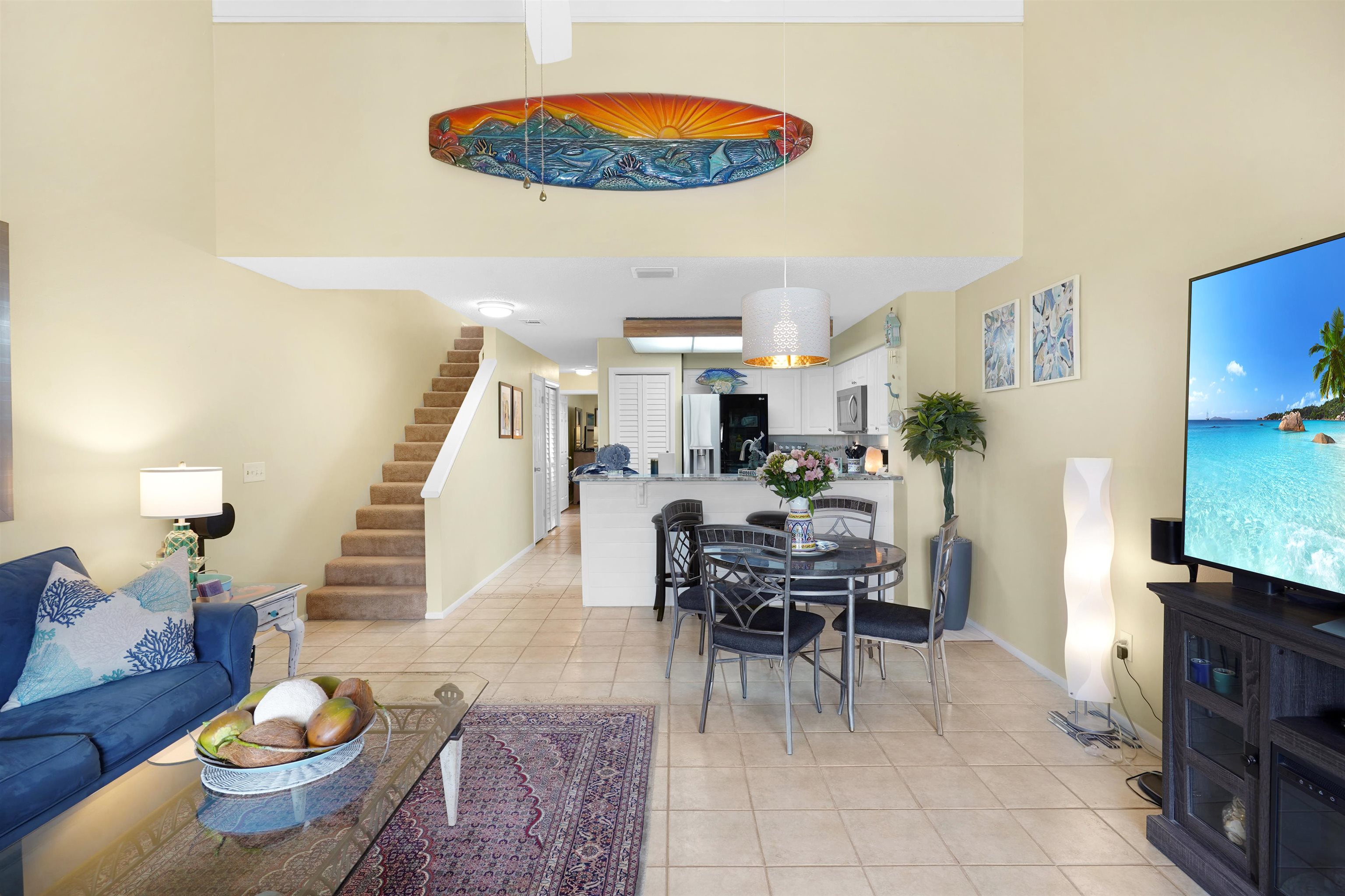 Image 9 of 34 For 57 Village Las Palmas Cir