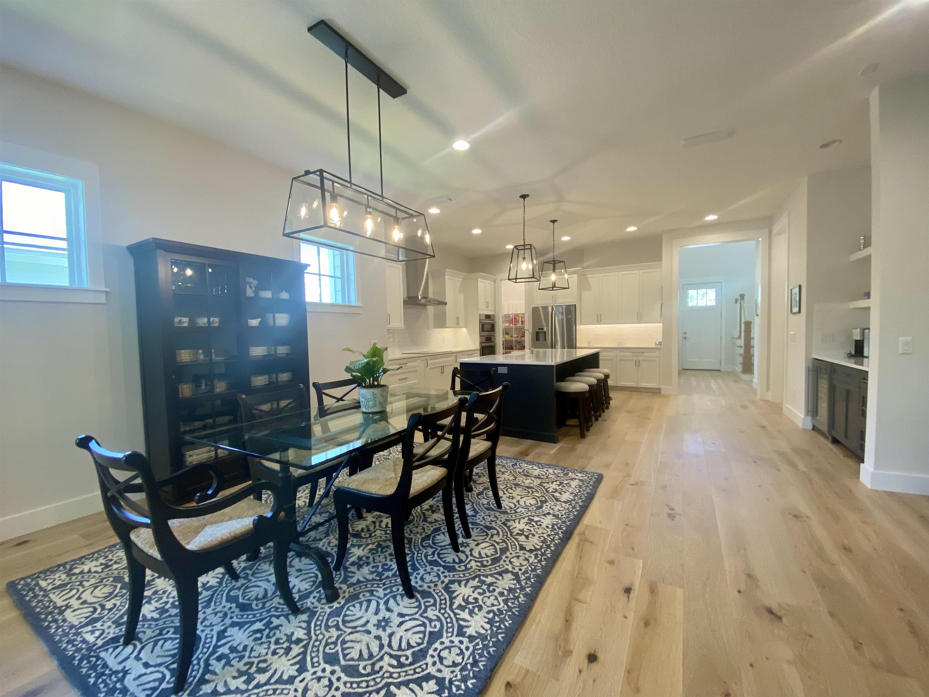 Image 16 of 63 For 196 Ridgeway Rd