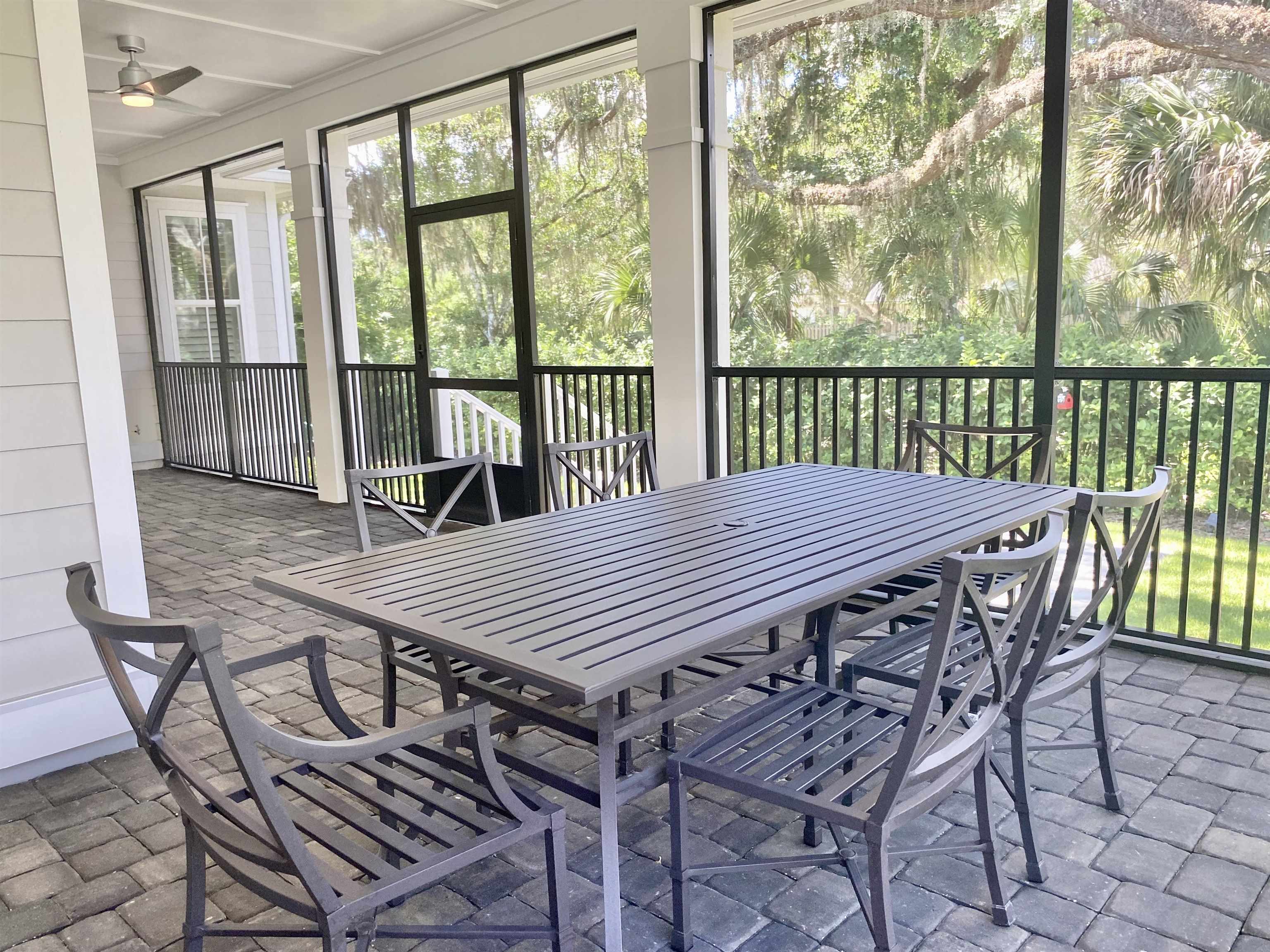 Image 44 of 63 For 196 Ridgeway Rd