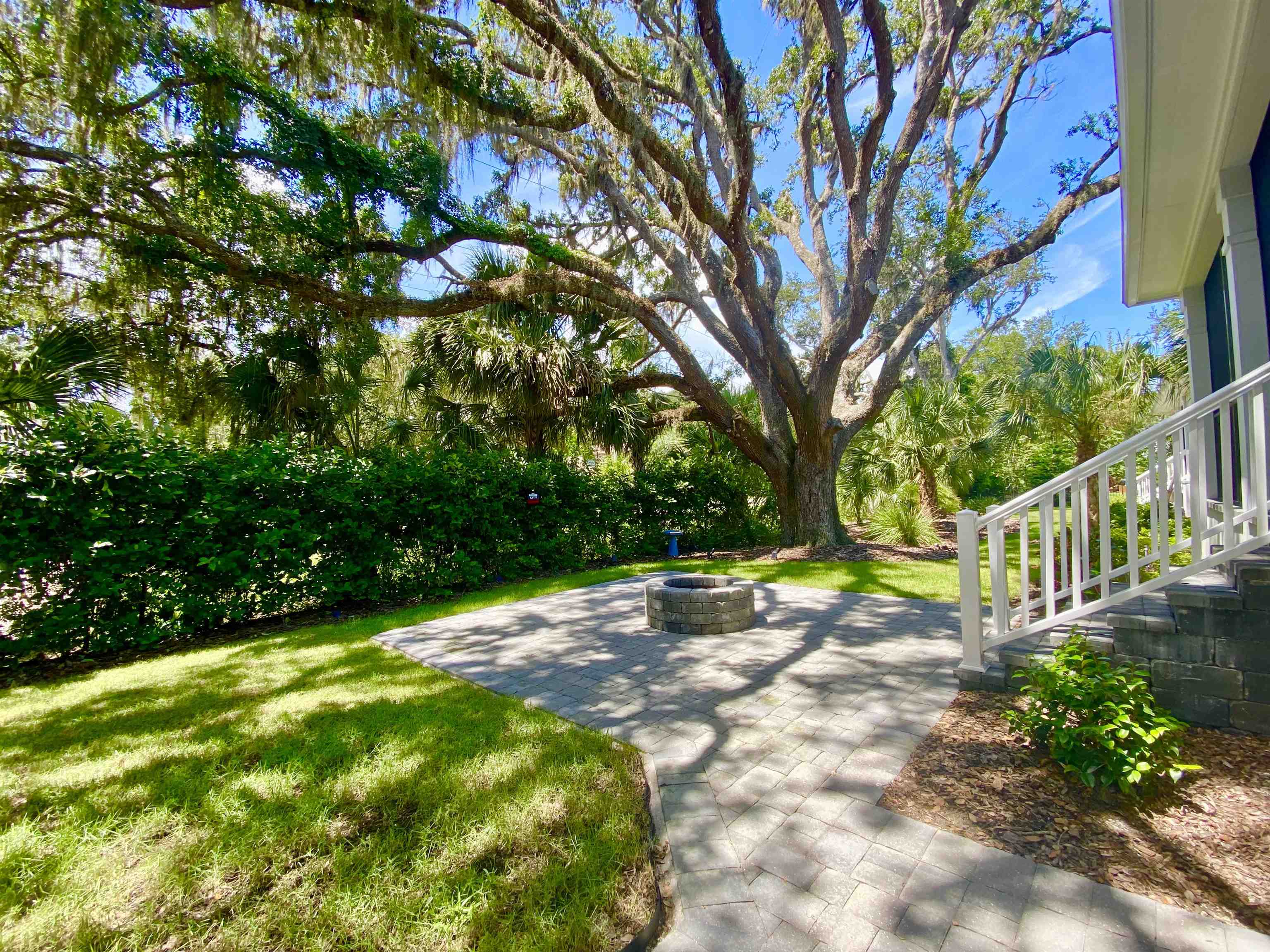 Image 47 of 63 For 196 Ridgeway Rd