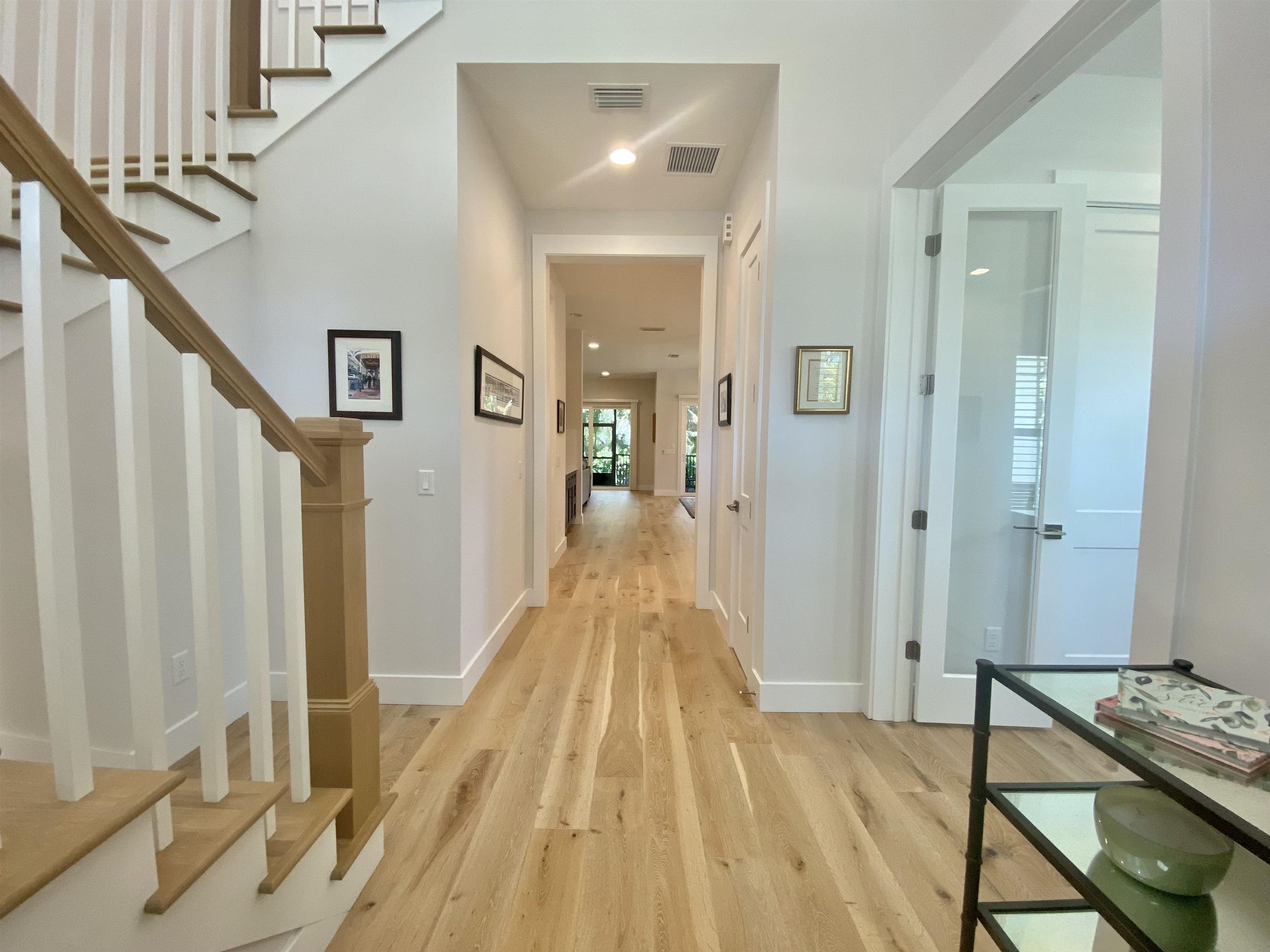 Image 6 of 63 For 196 Ridgeway Rd