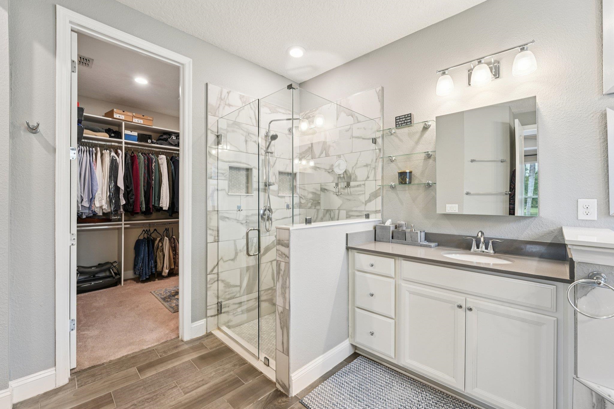 Image 33 of 82 For 2785 Las Calinas Blvd