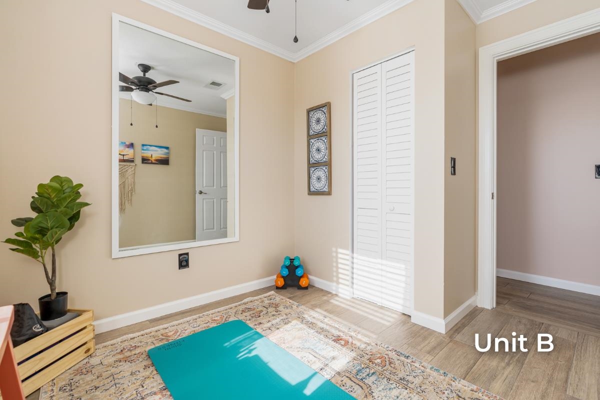 Image 31 of 59 For 7018 Middleton Ave A, B And C