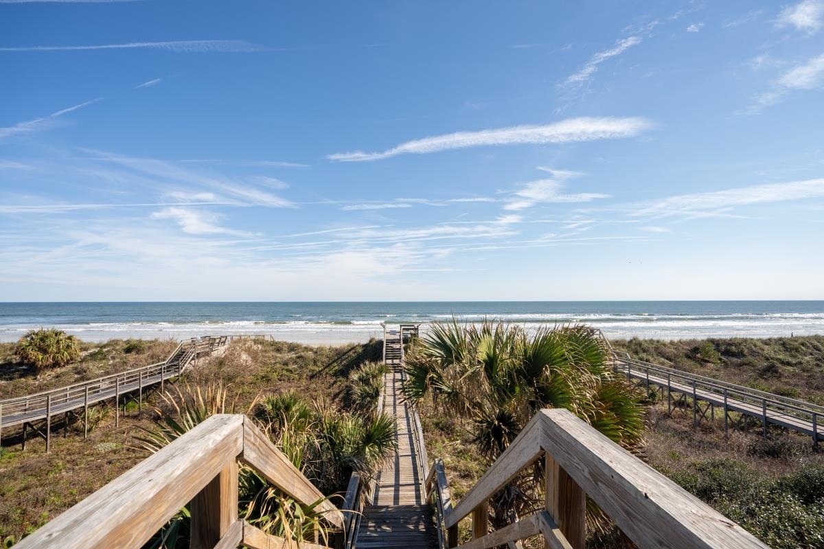 Image 52 of 59 For 7018 Middleton Ave A, B And C