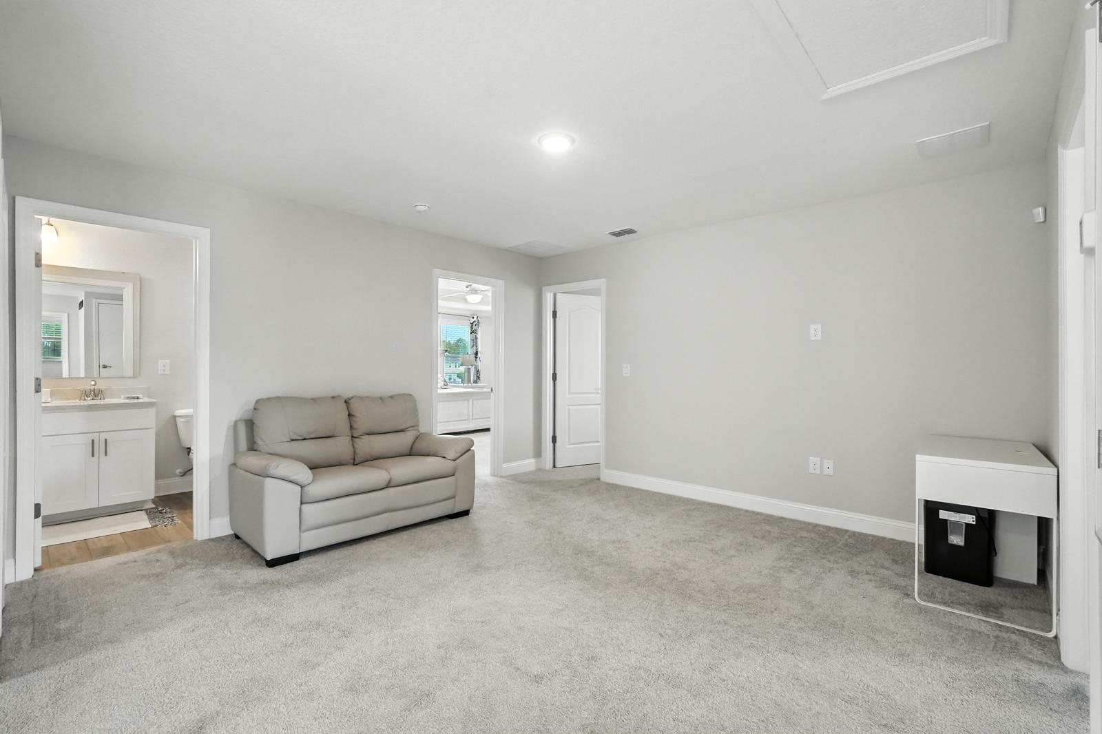 Image 15 of 63 For 28 Ridge Rd  