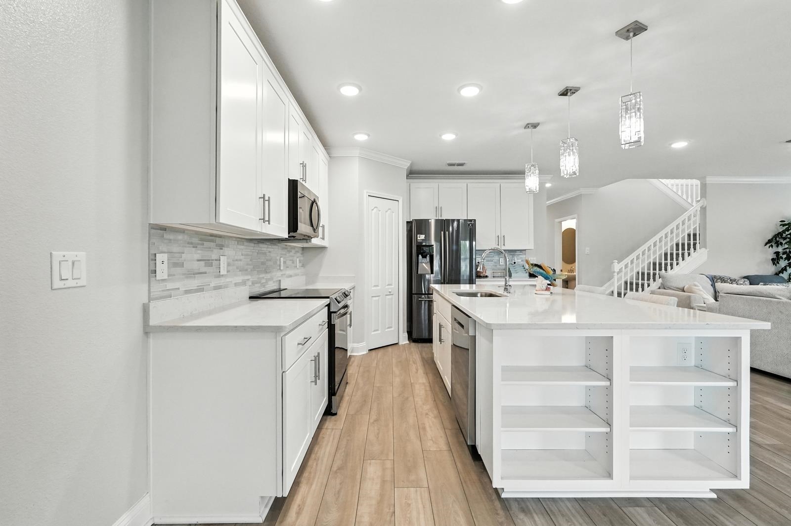 Image 22 of 63 For 28 Ridge Rd  