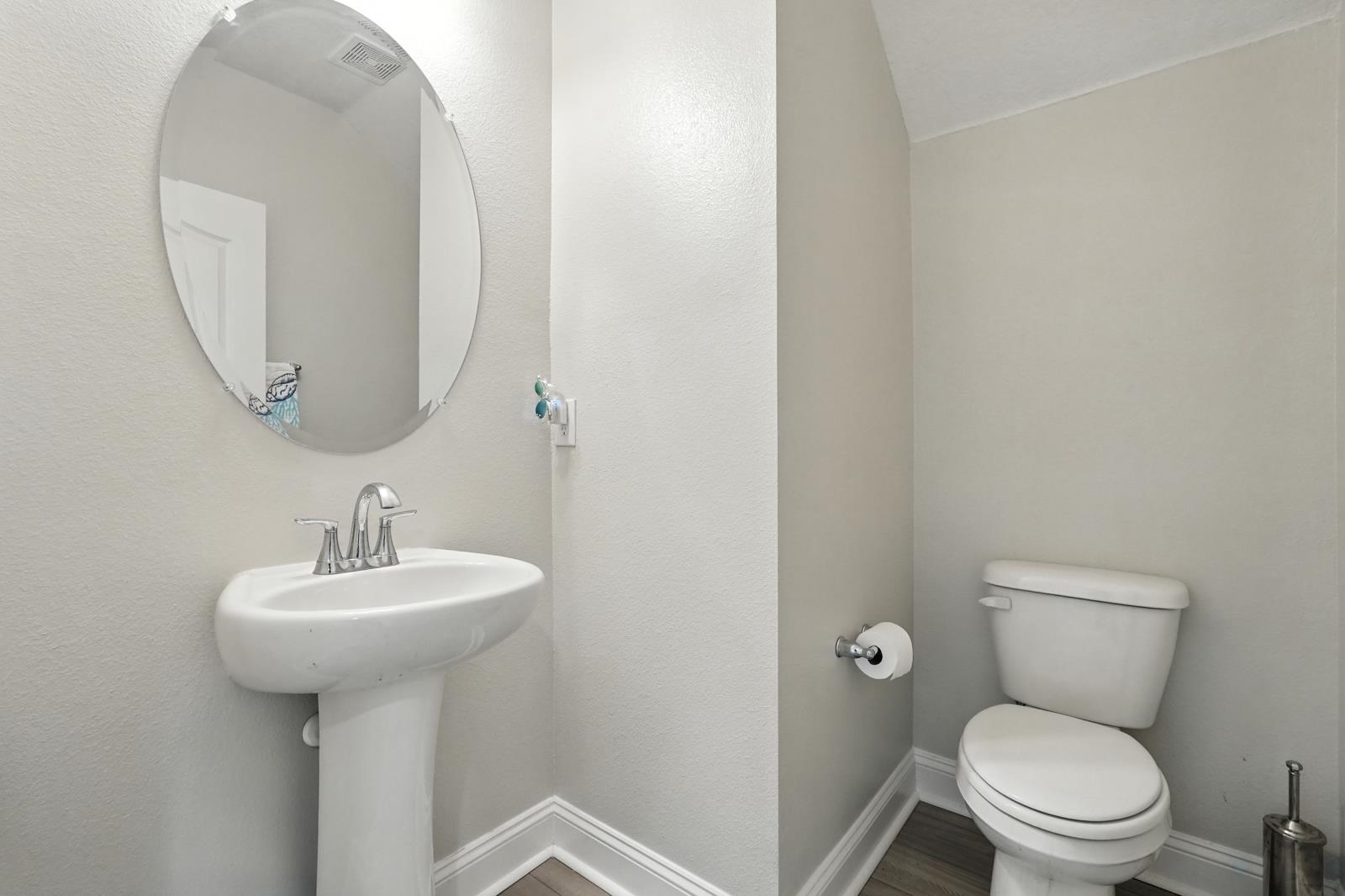 Image 34 of 63 For 28 Ridge Rd  