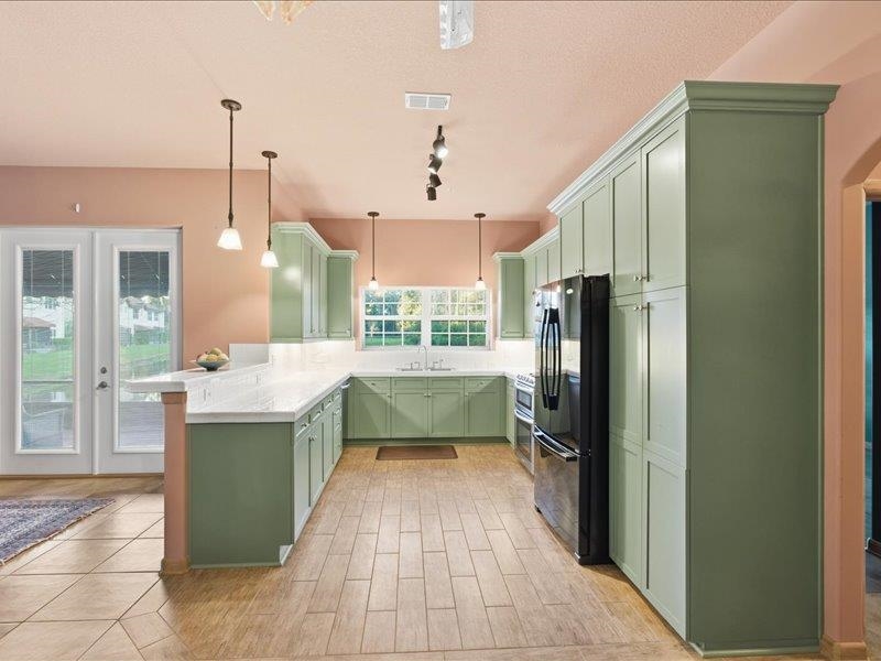 Image 15 of 57 For 99 Grand Ravine Dr