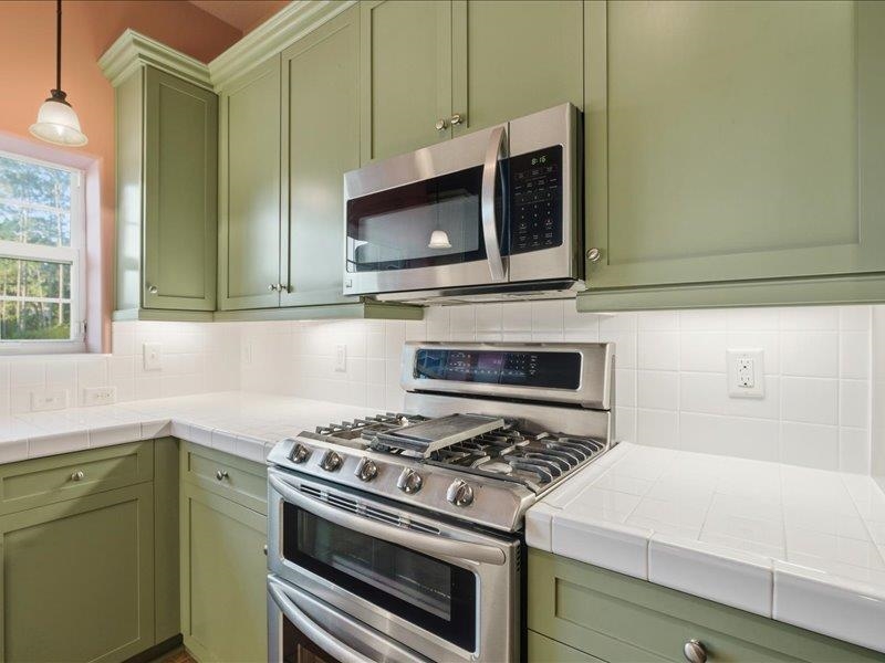 Image 17 of 57 For 99 Grand Ravine Dr