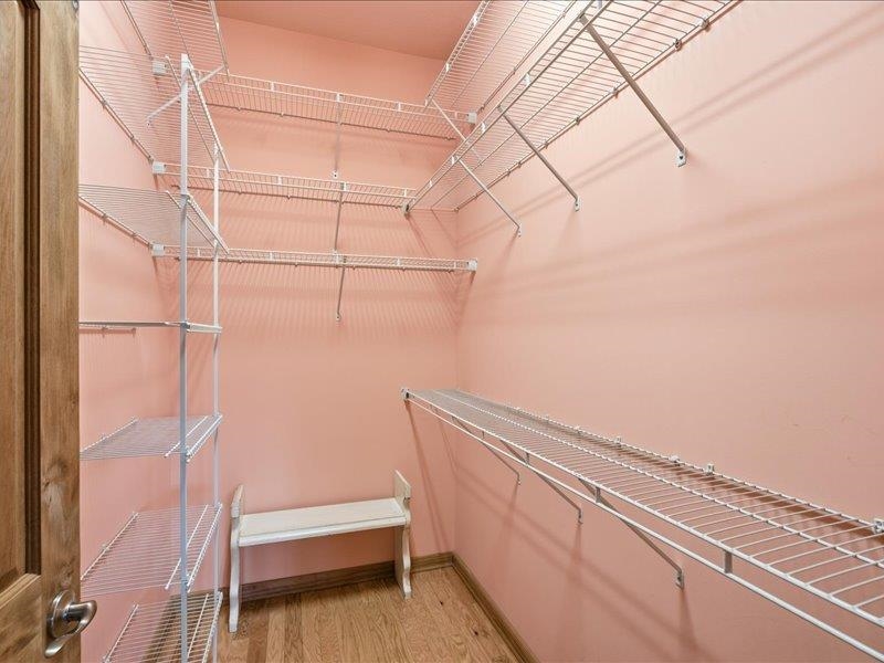 Image 27 of 57 For 99 Grand Ravine Dr