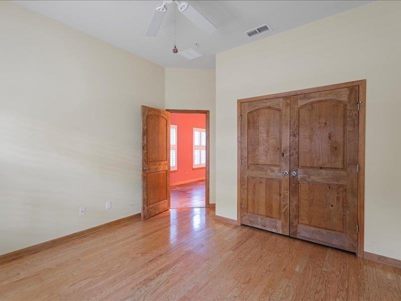 Image 35 of 57 For 99 Grand Ravine Dr