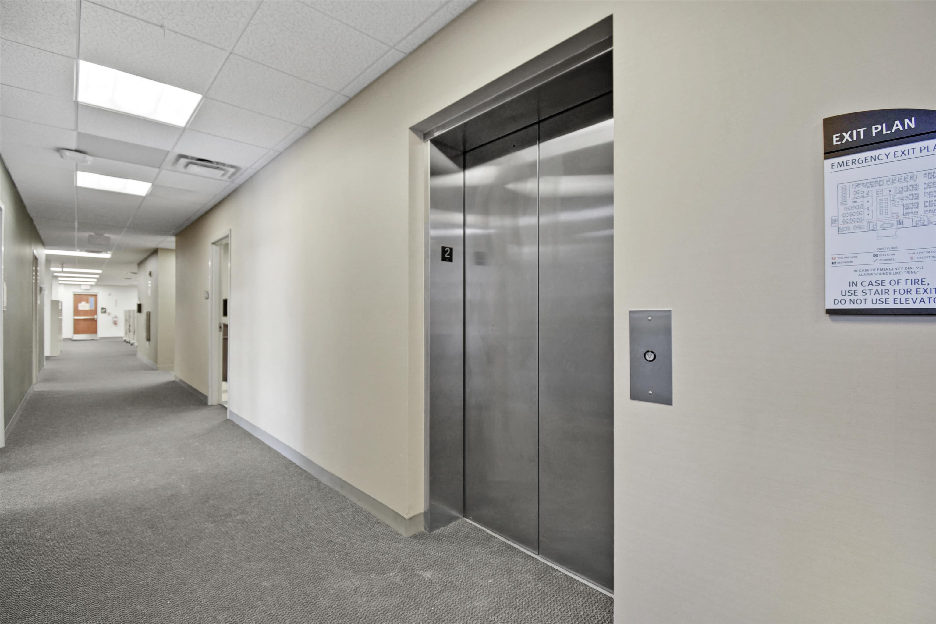 Image 59 of 83 For 9512 Sunbeam Center Dr