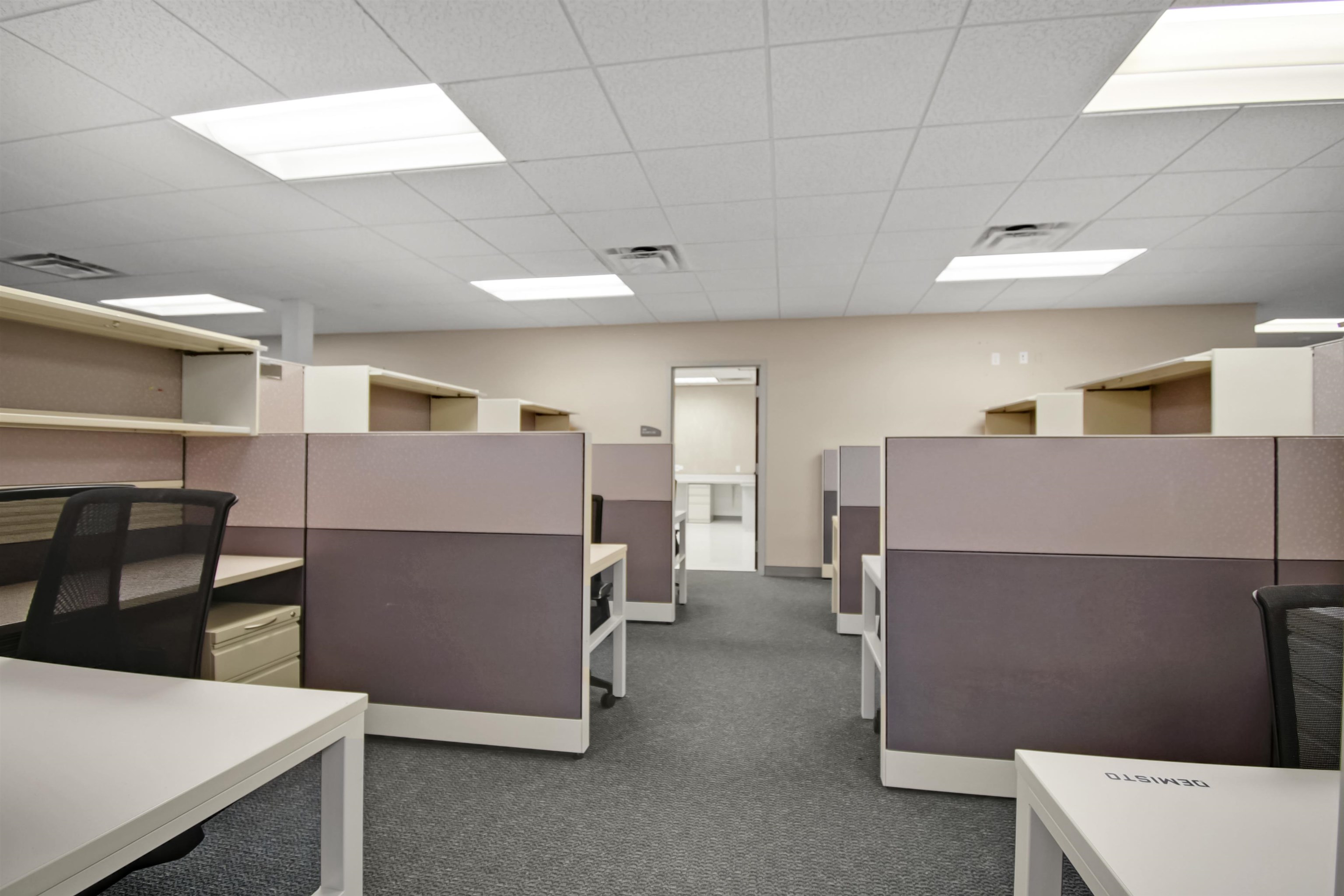 Image 61 of 83 For 9512 Sunbeam Center Dr