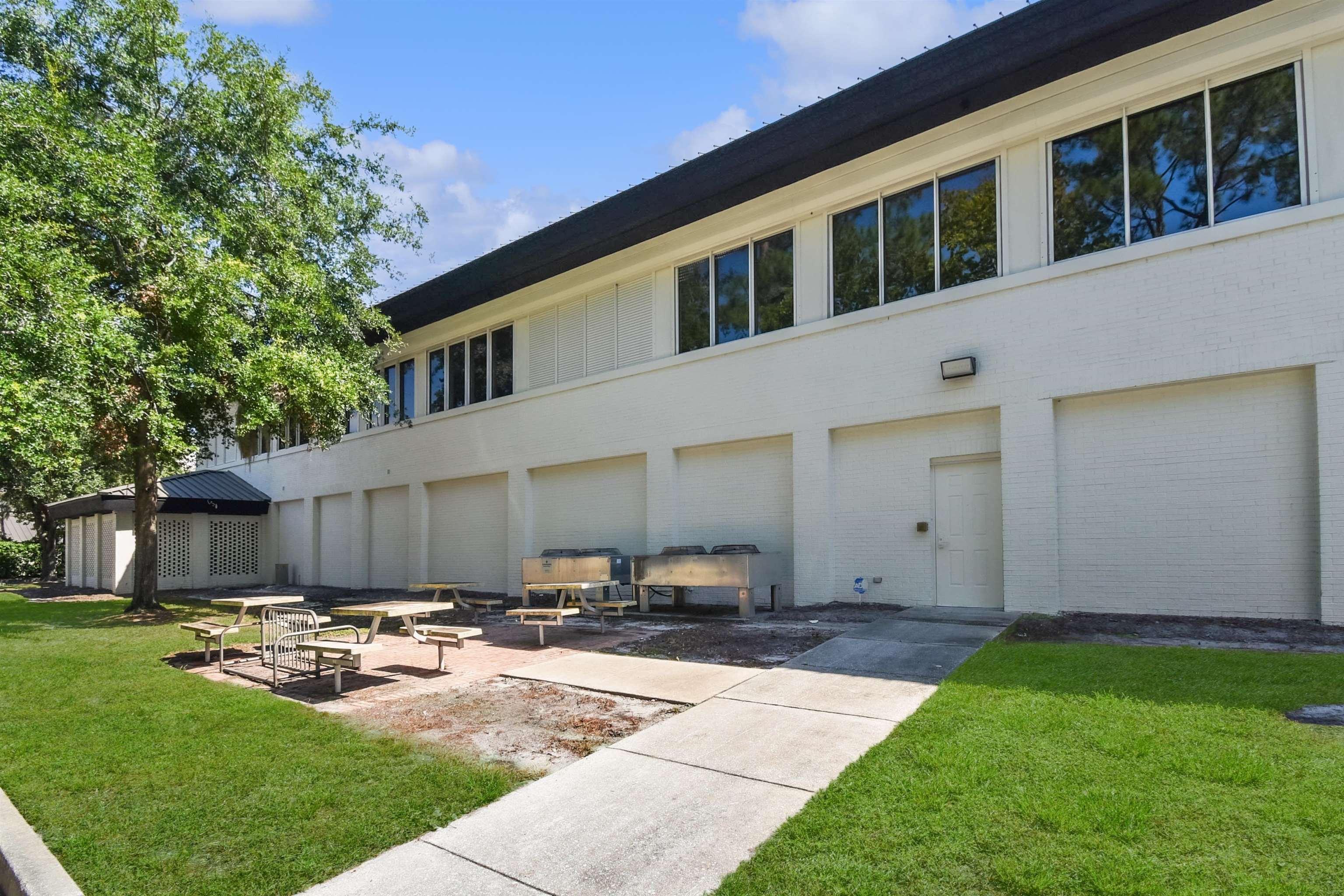 Image 82 of 83 For 9512 Sunbeam Center Dr