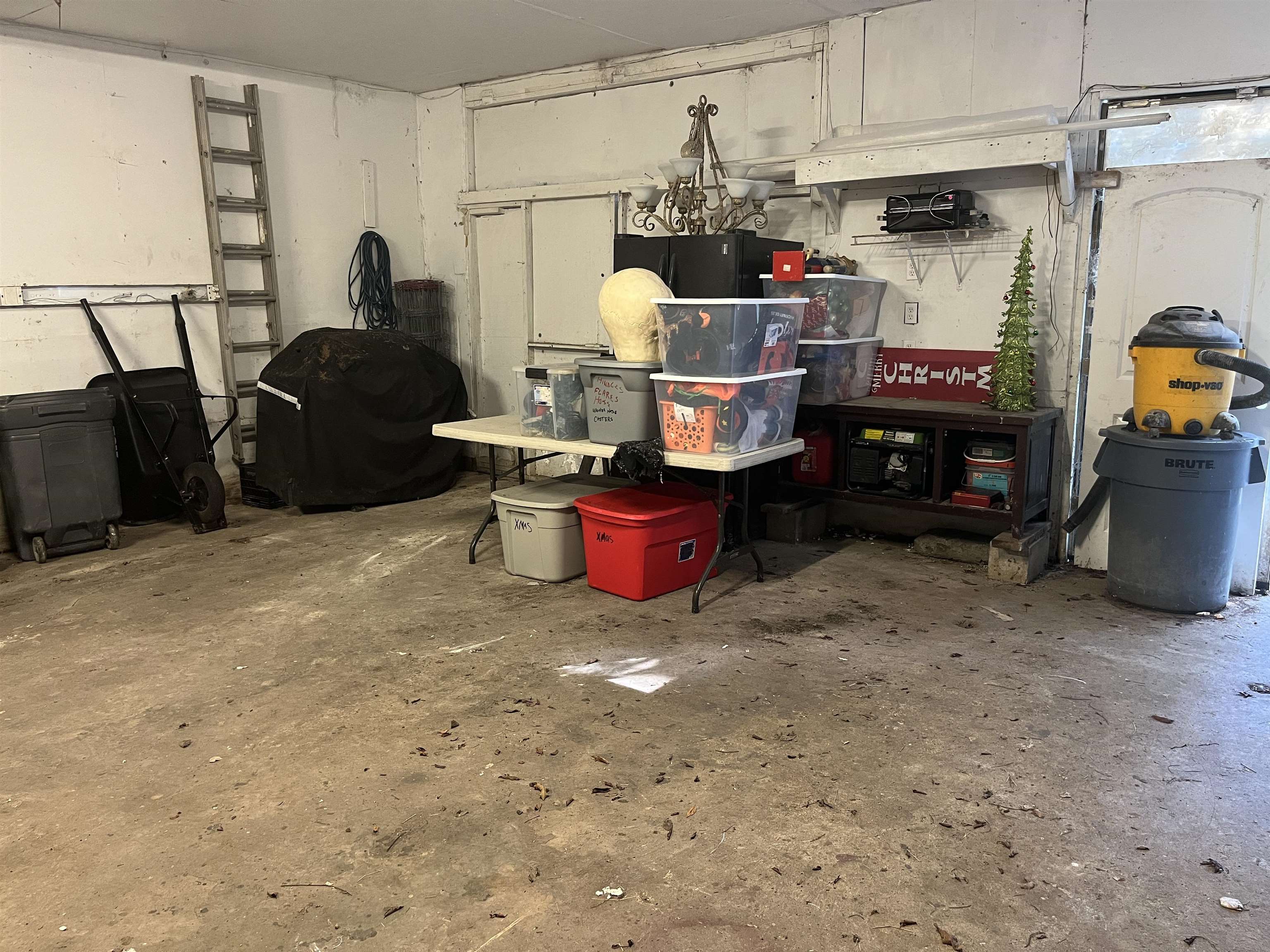 Image 11 of 50 For 5125 Avenue D