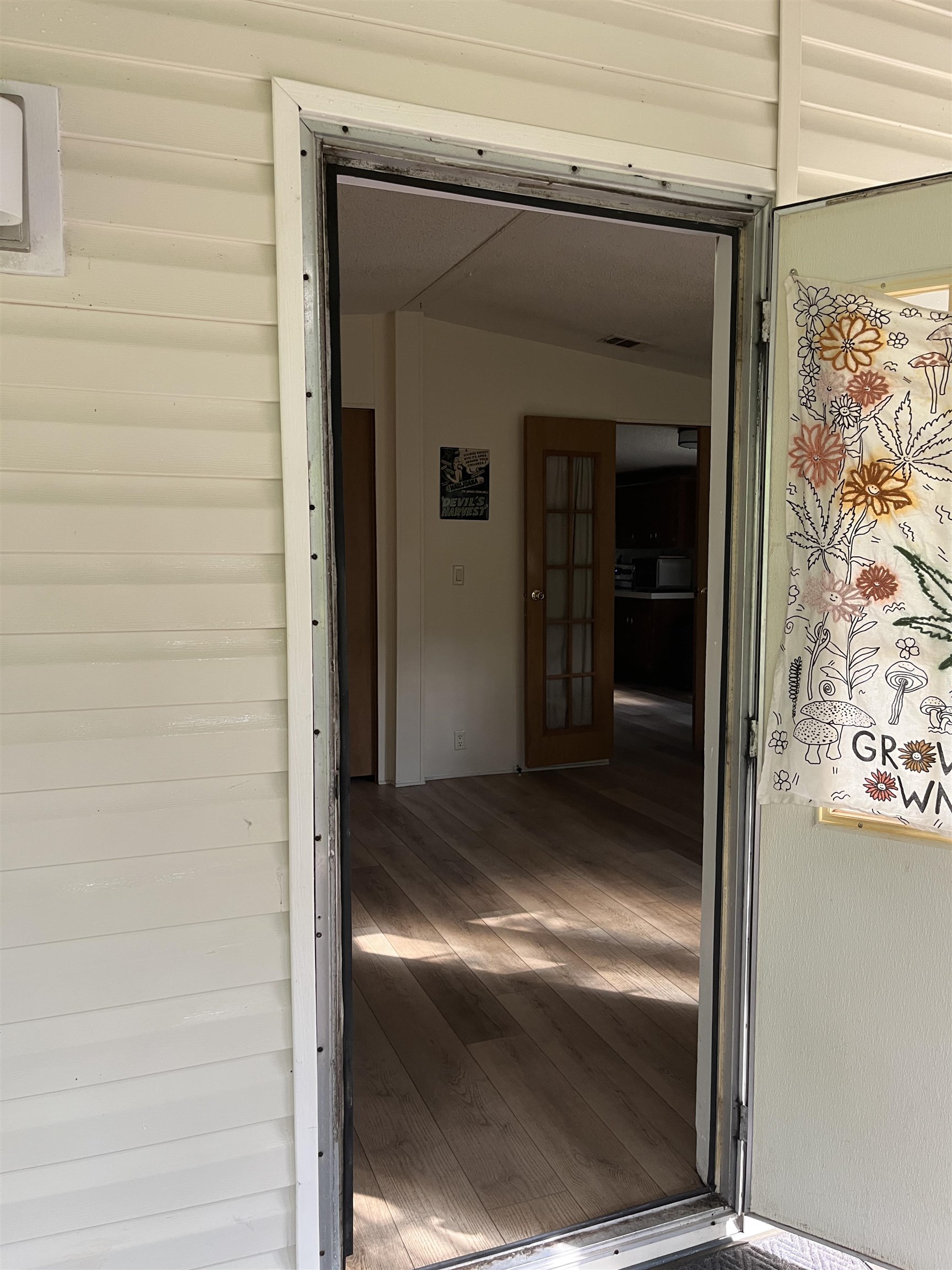 Image 15 of 50 For 5125 Avenue D