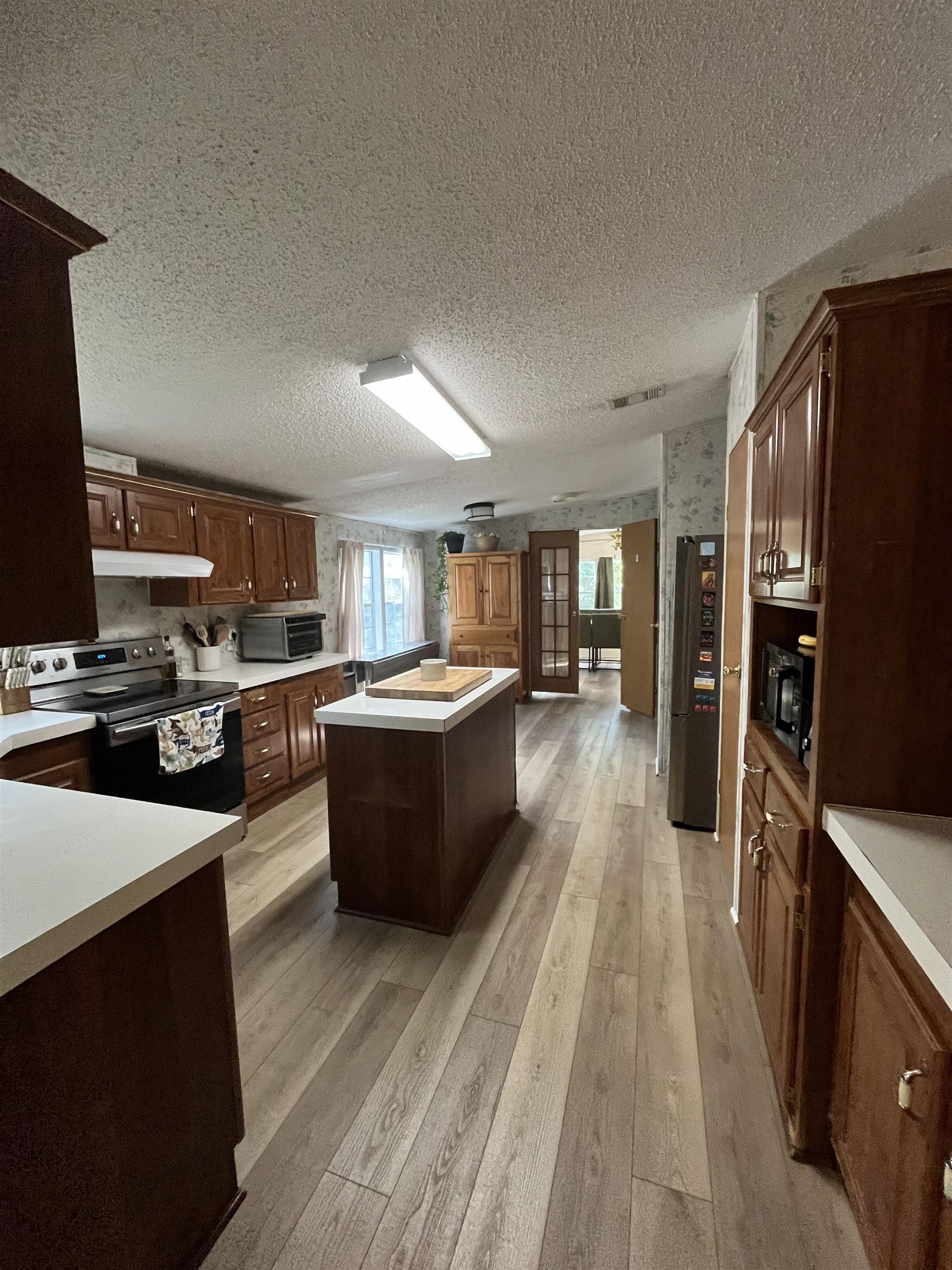 Image 20 of 50 For 5125 Avenue D