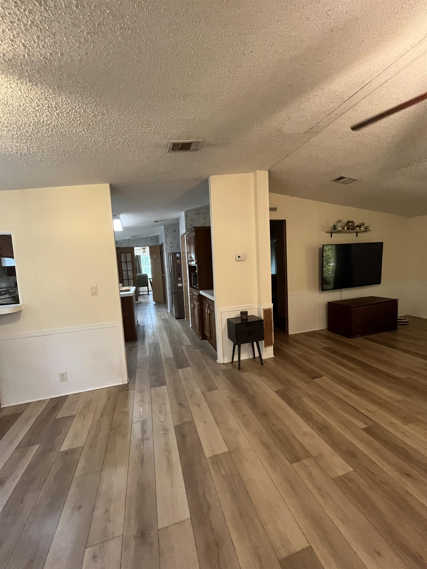 Image 22 of 50 For 5125 Avenue D