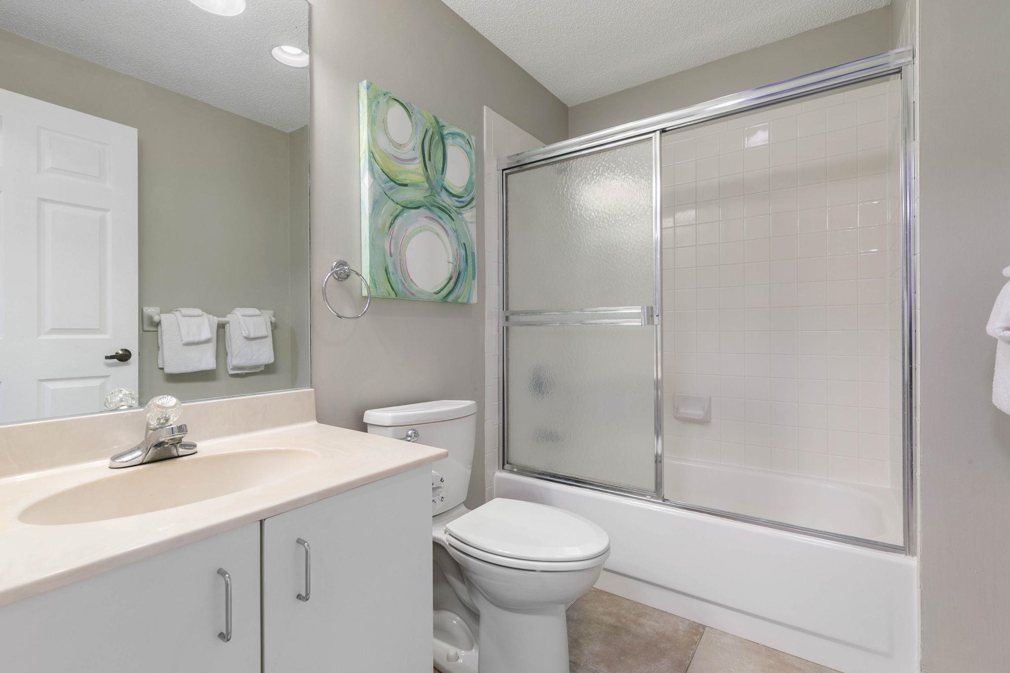 Image 31 of 67 For 104 Surfview Dr  2105