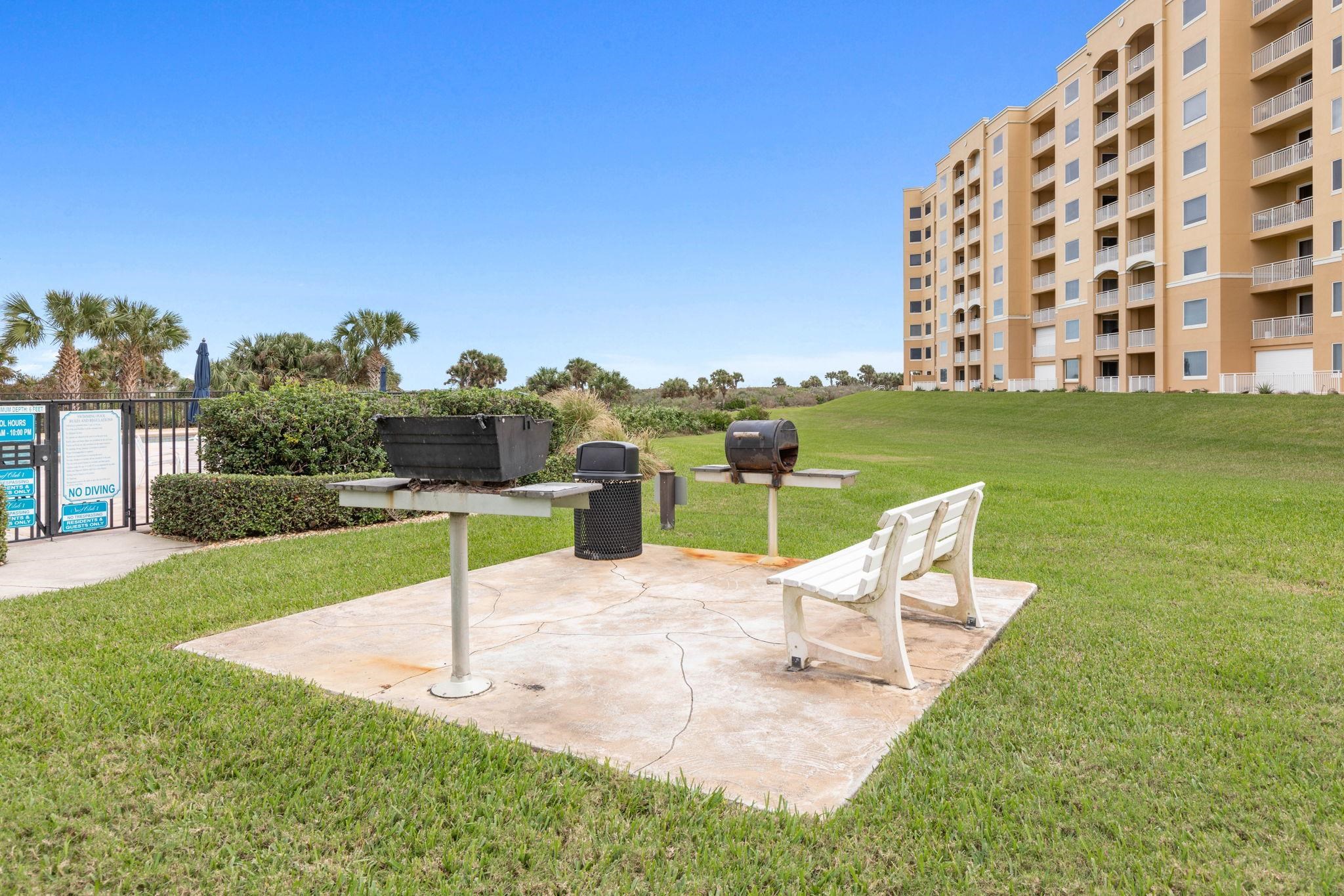 Image 46 of 67 For 104 Surfview Dr  2105