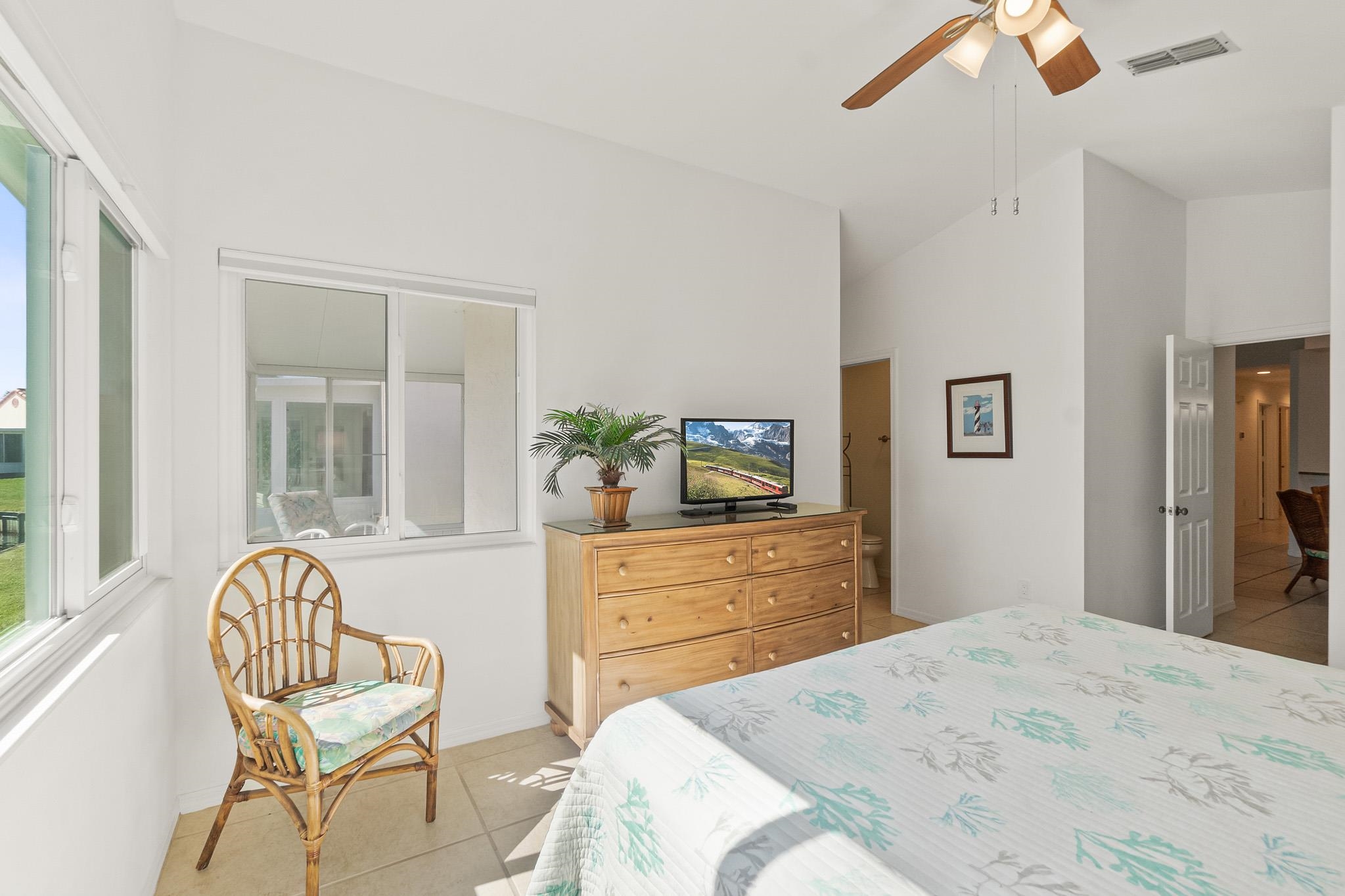 Image 29 of 85 For 1728 Sea Fair Dr