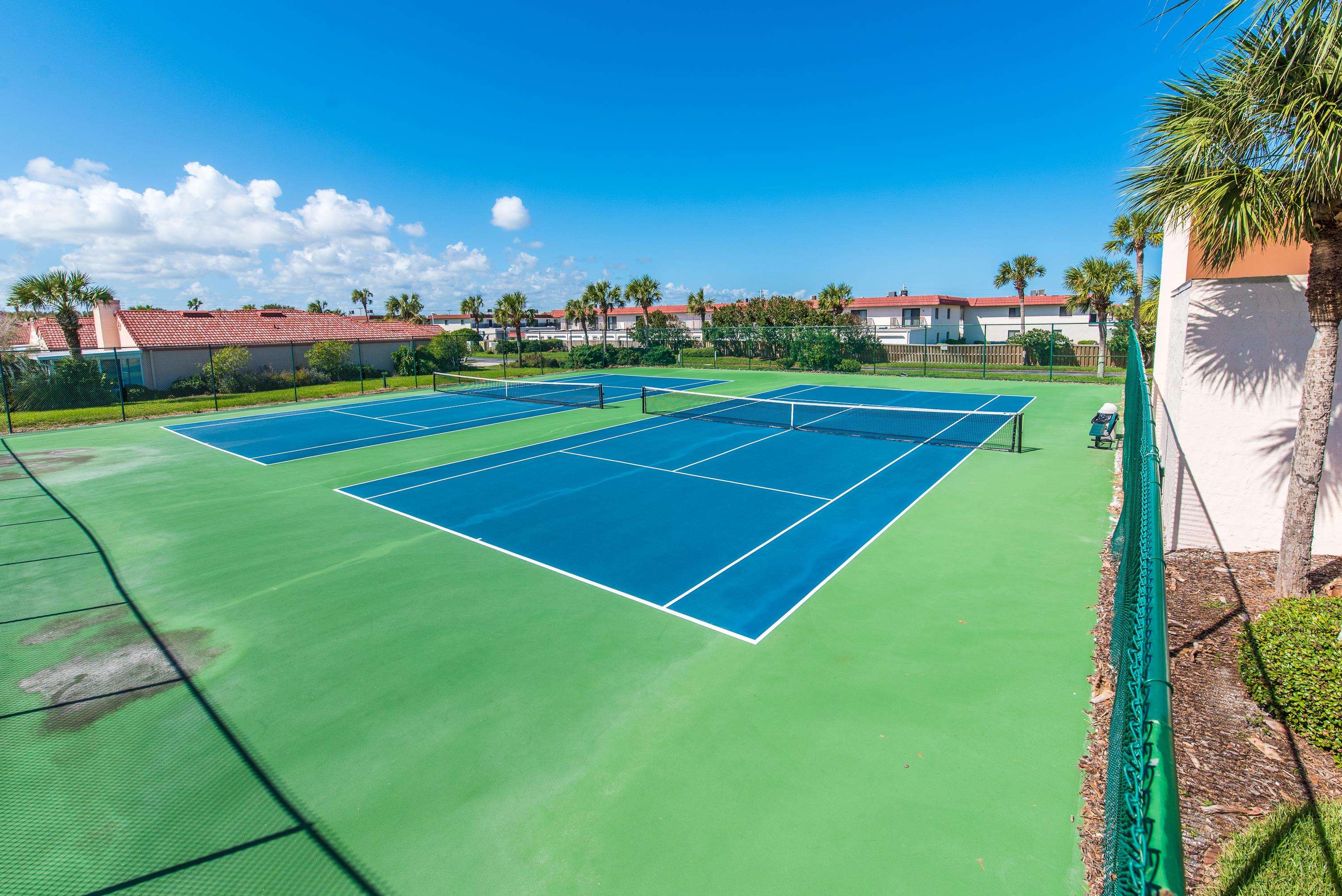 Image 63 of 85 For 1728 Sea Fair Dr