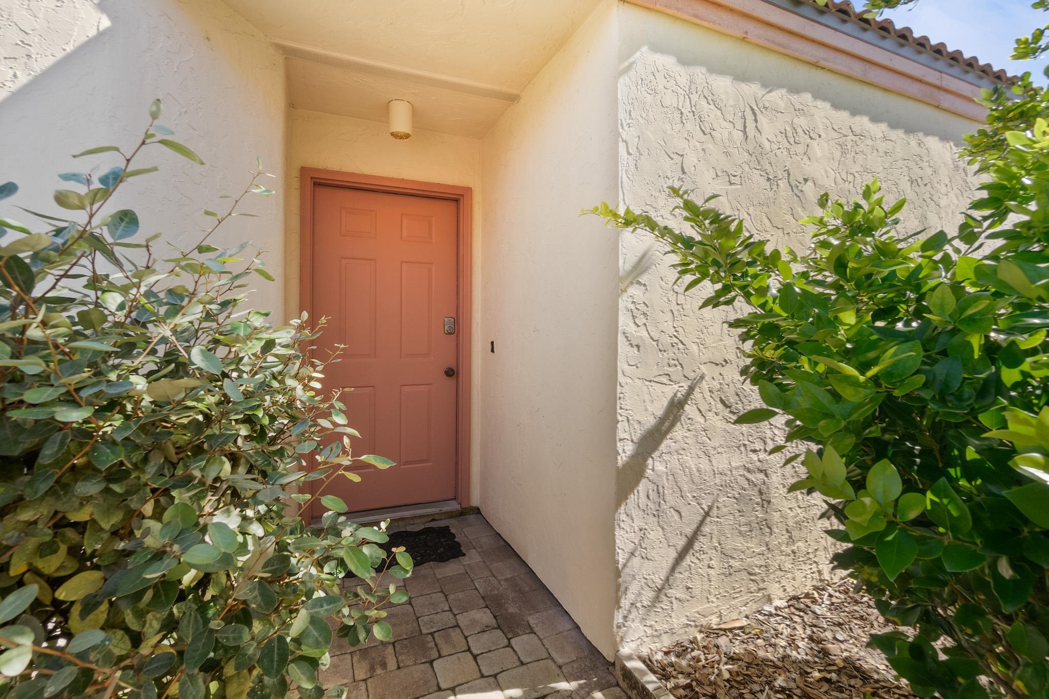 Image 9 of 85 For 1728 Sea Fair Dr