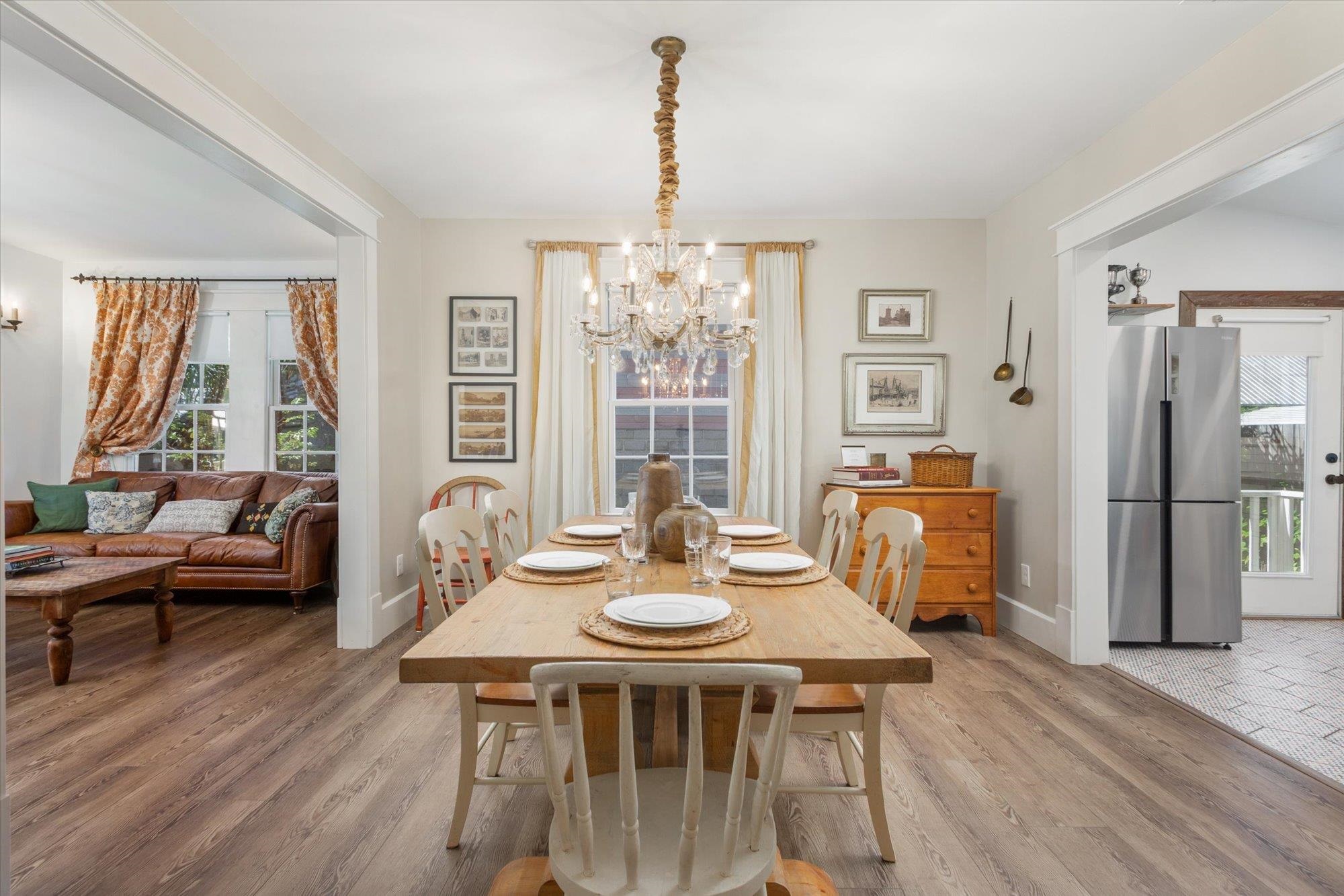 Image 23 of 75 For 16 Locust St