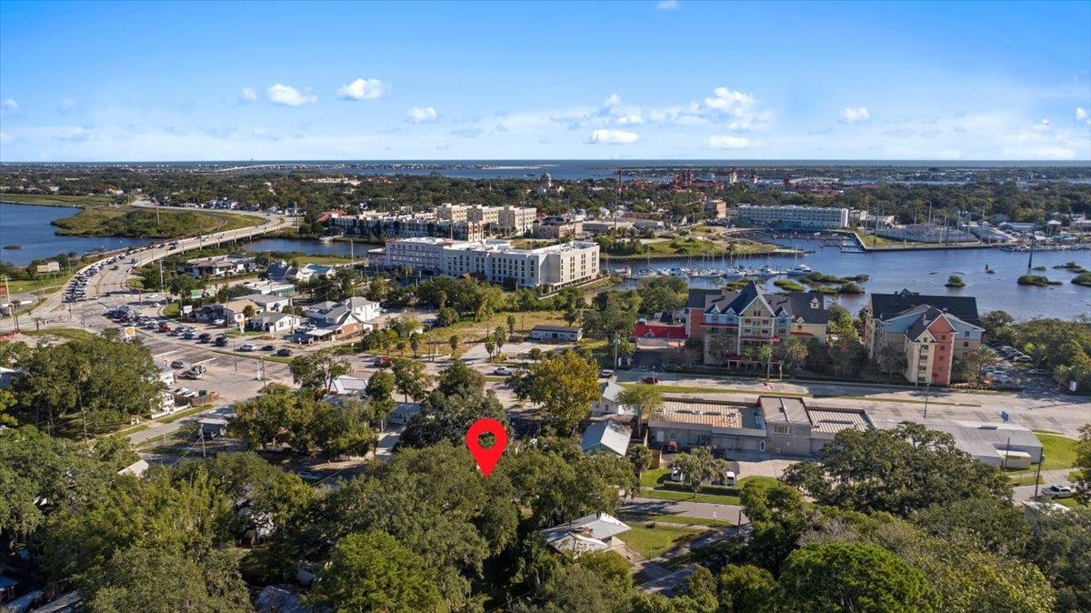 Image 41 of 46 For 10 Clark St  