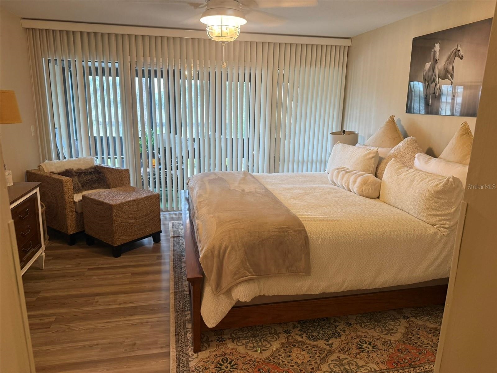 Image 10 of 26 For 42 Club House Dr  205