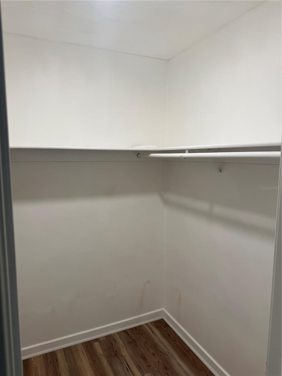 Image 15 of 26 For 42 Club House Dr  205