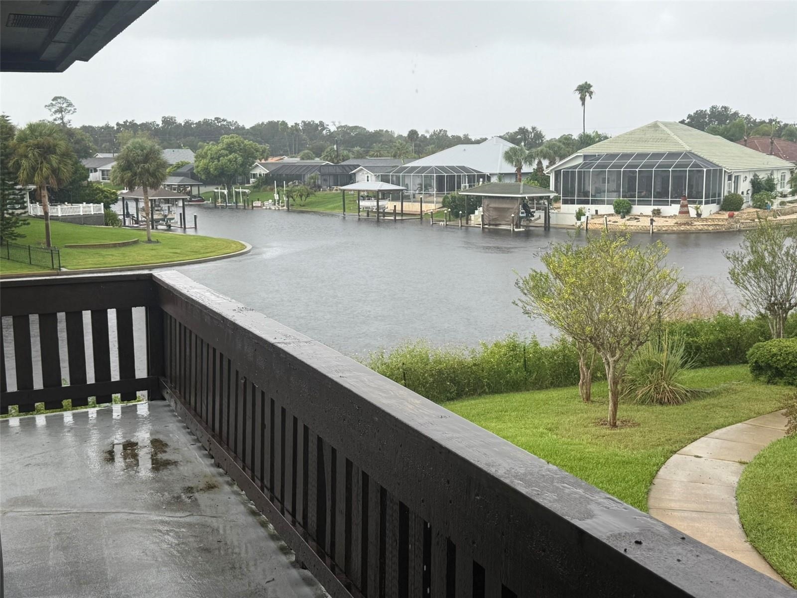 Image 24 of 26 For 42 Club House Dr  205