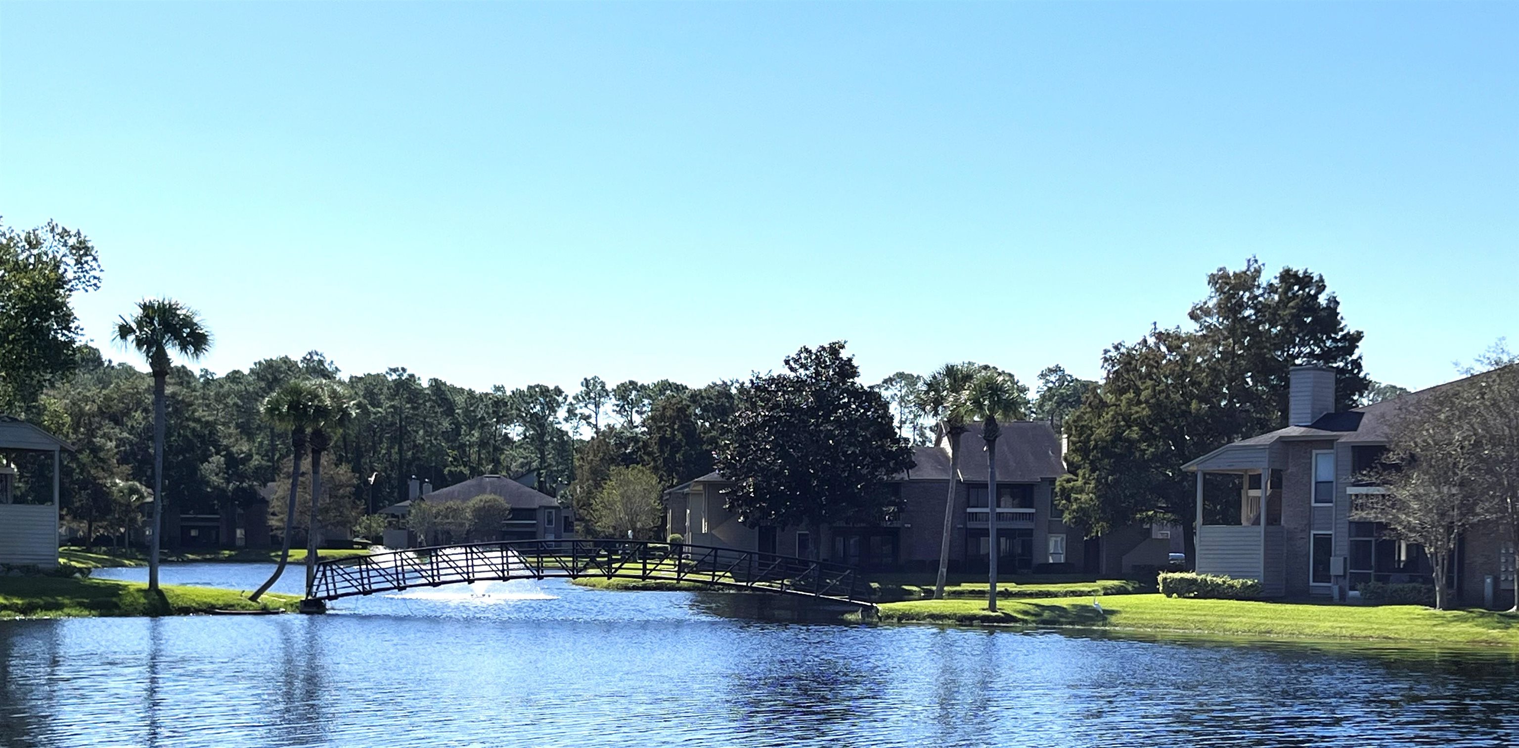 Image 11 of 12 For 4302 Belle Rive W