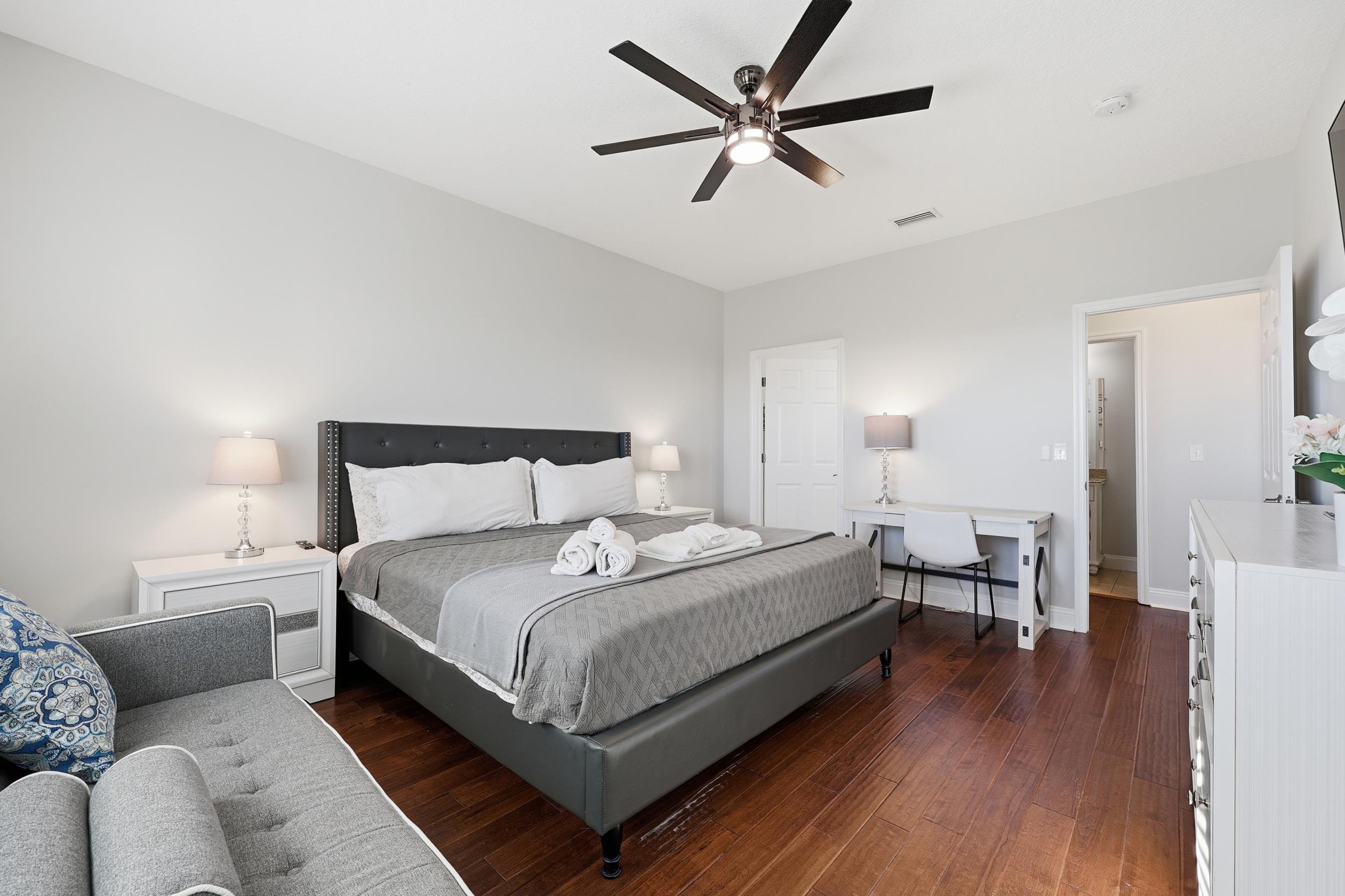 Image 18 of 63 For 4969 Alta Vista Ave