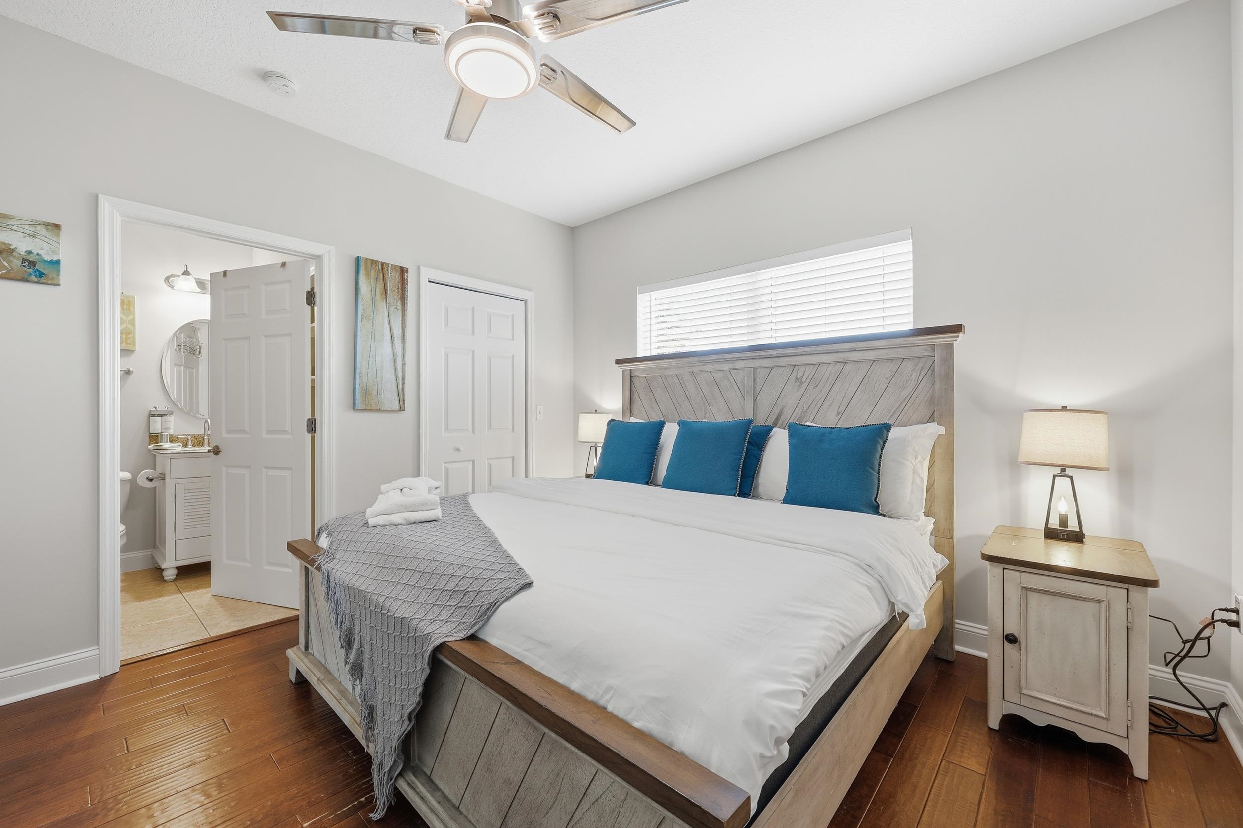 Image 25 of 63 For 4969 Alta Vista Ave