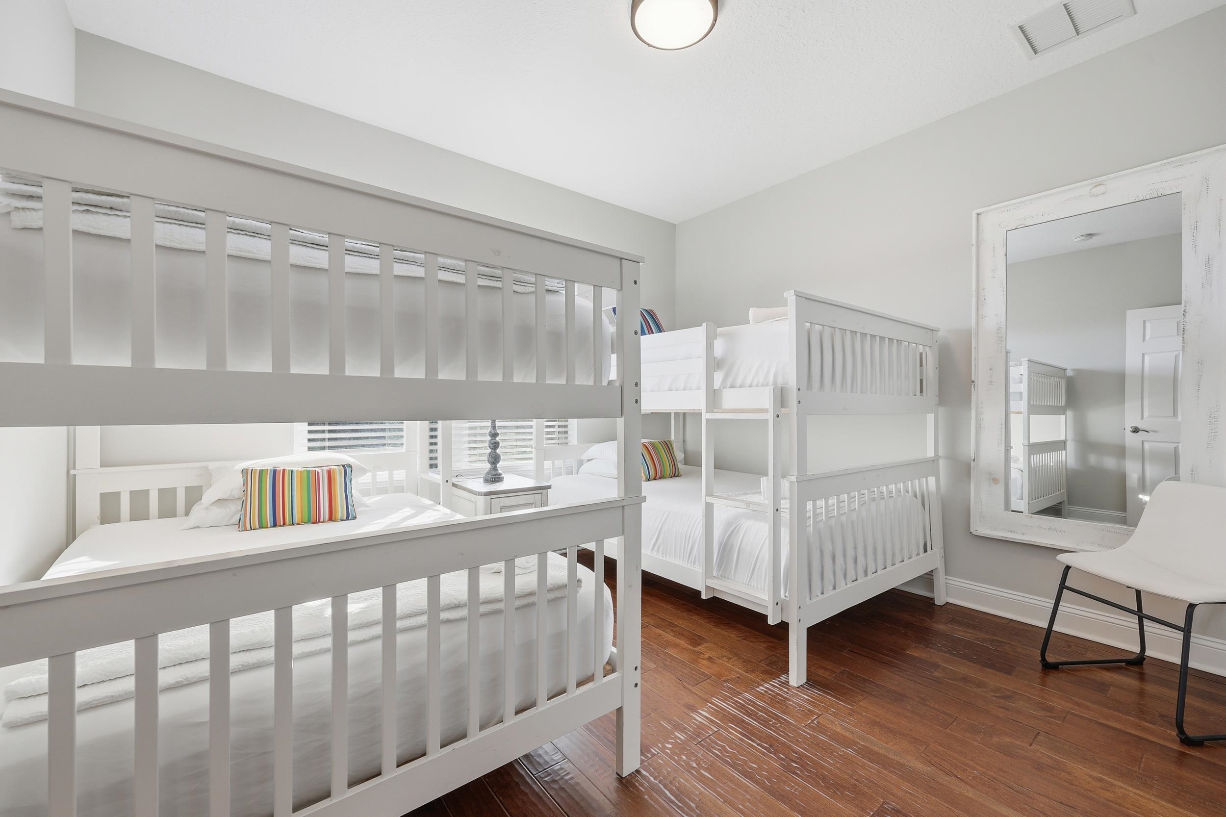 Image 32 of 63 For 4969 Alta Vista Ave