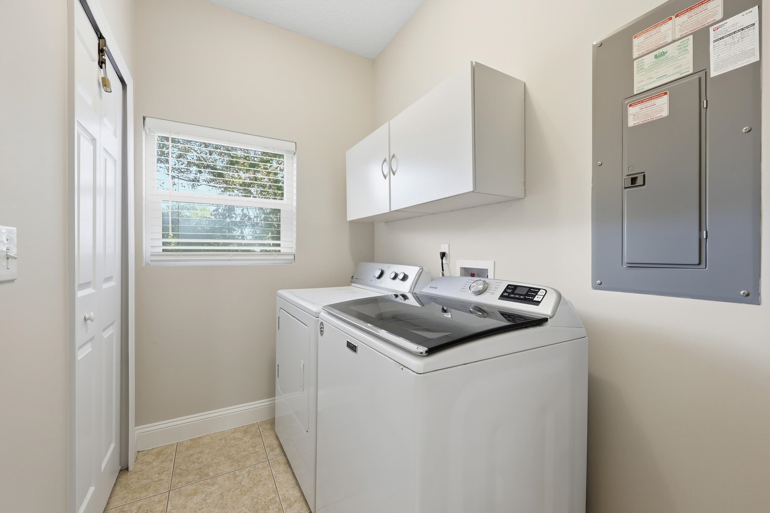 Image 36 of 63 For 4969 Alta Vista Ave