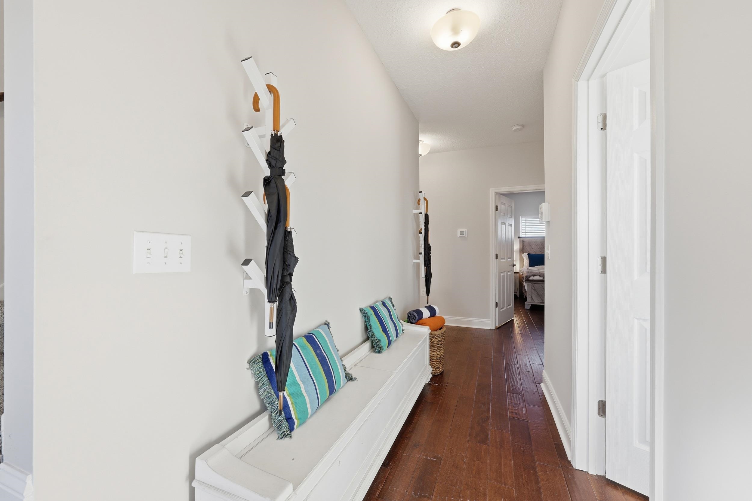 Image 37 of 63 For 4969 Alta Vista Ave