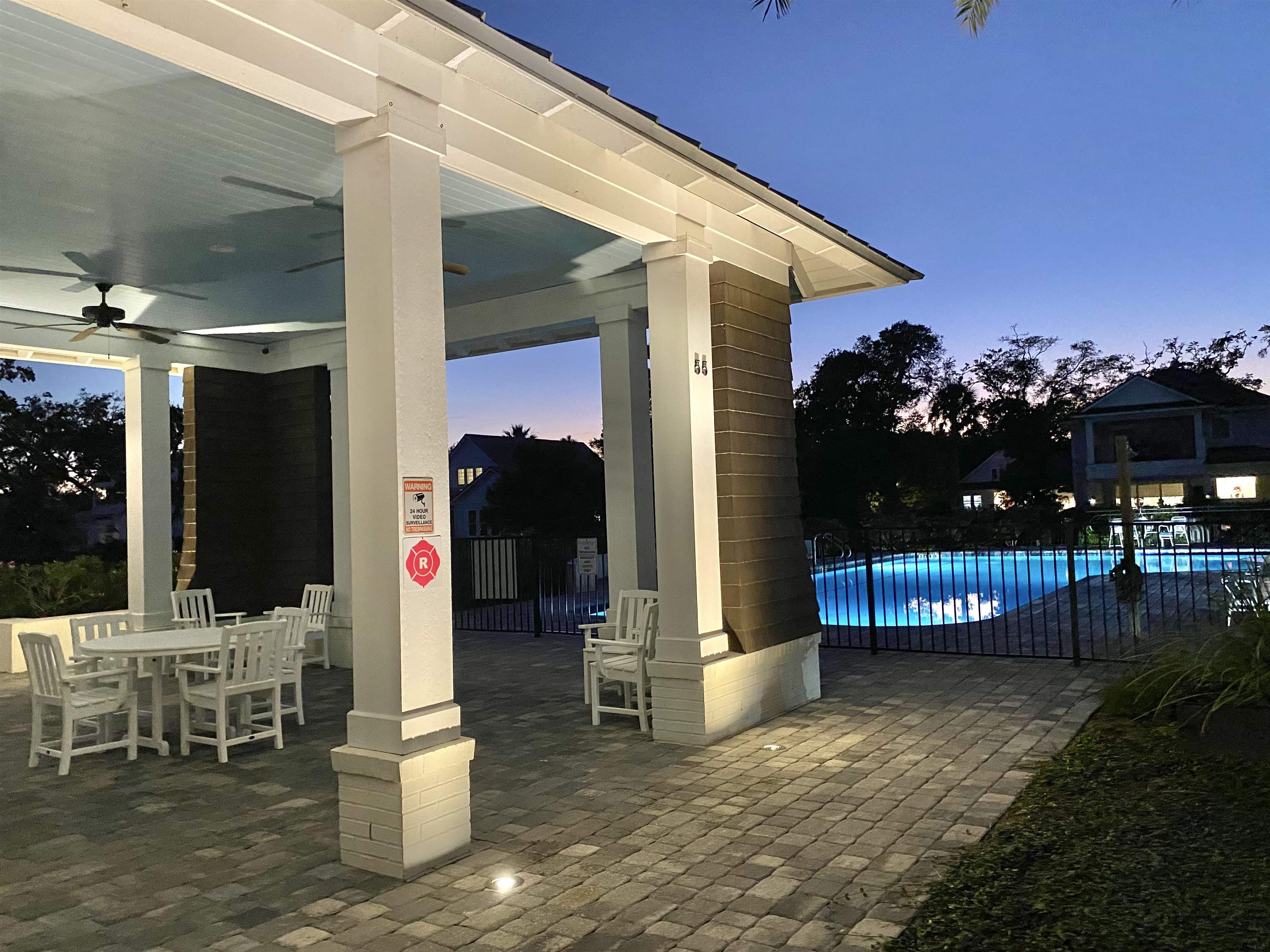 Image 13 of 20 For 489 Ridgeway Rd