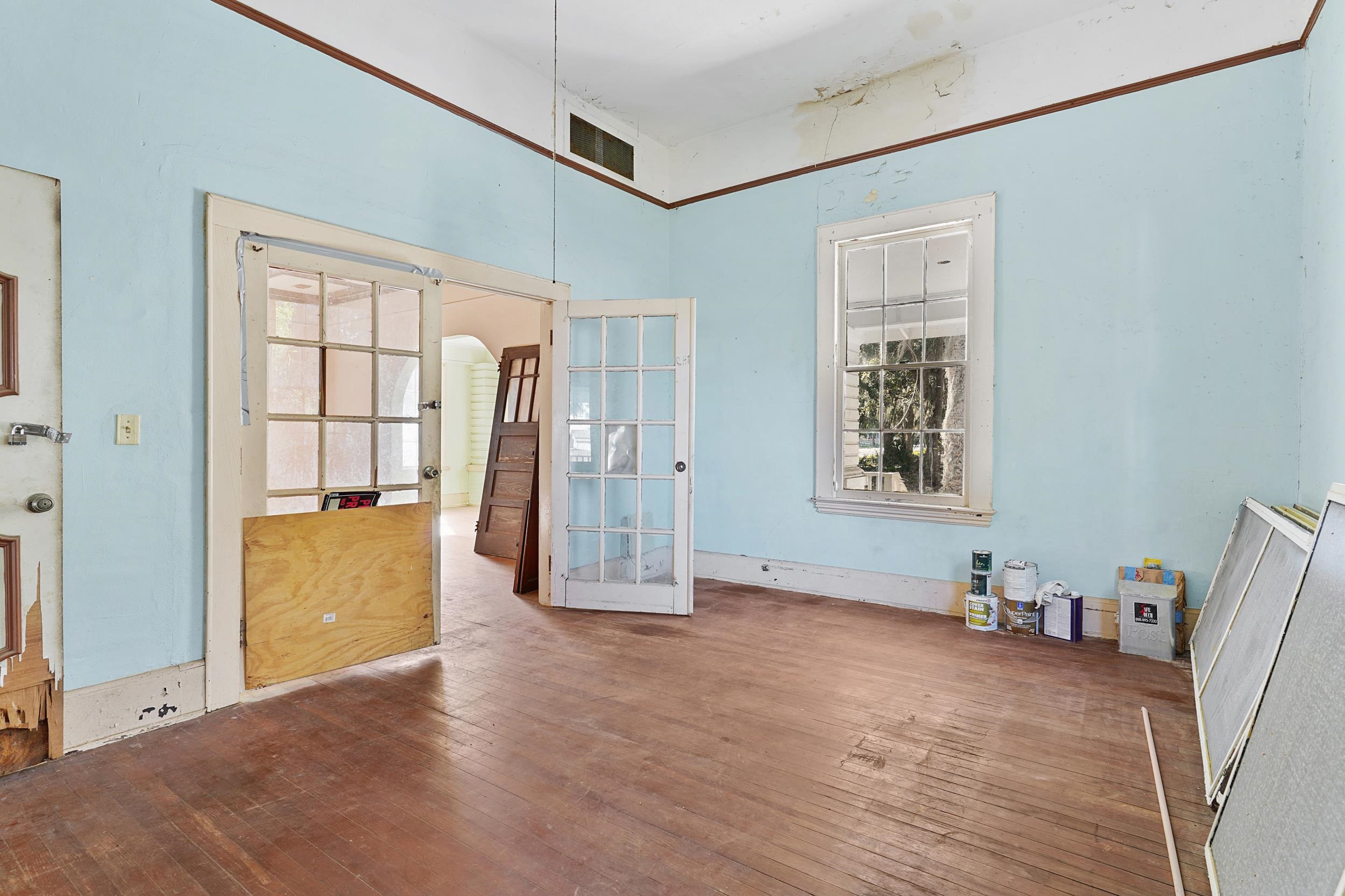 Image 12 of 44 For 221 5th St S