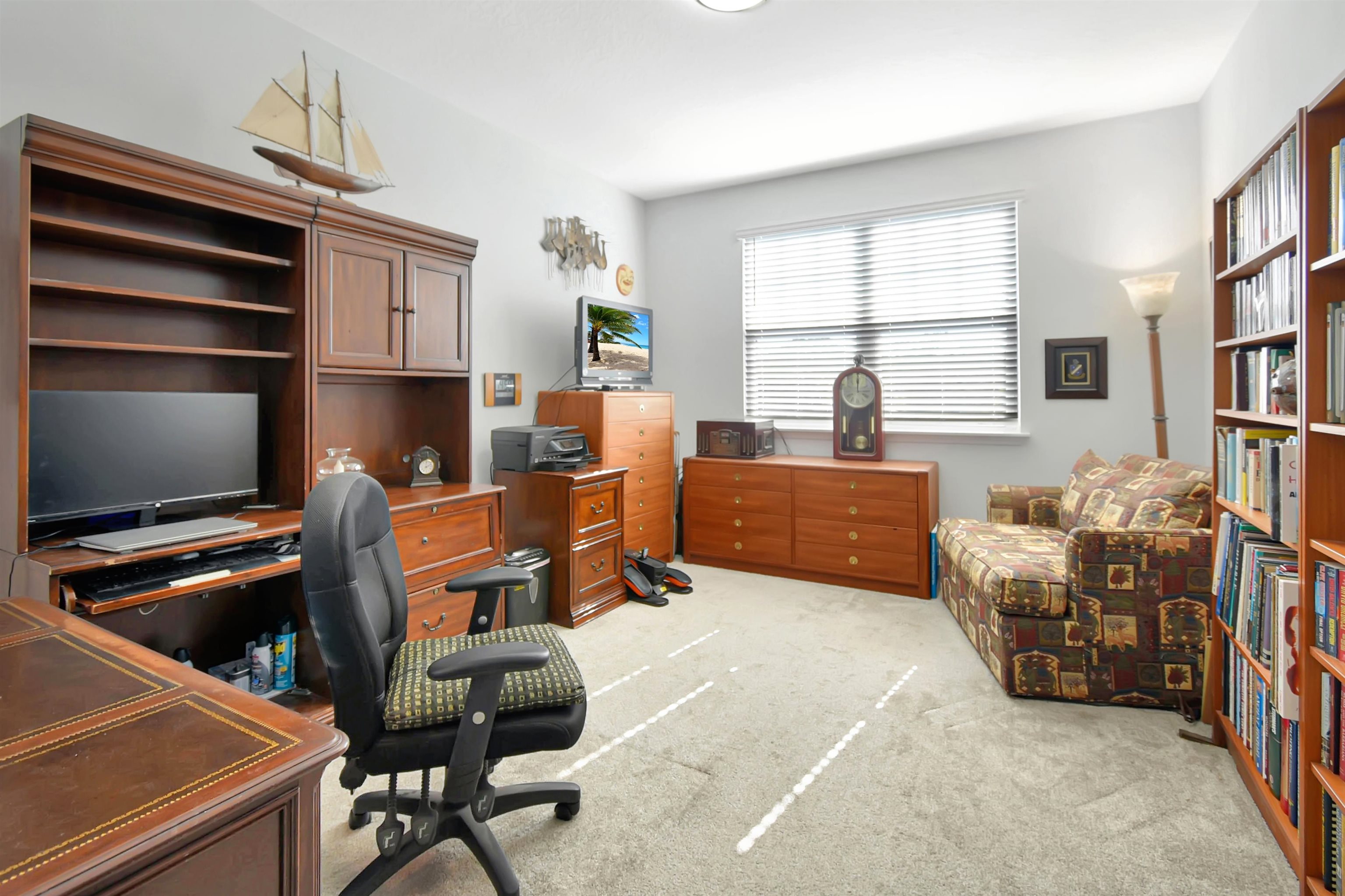 Image 12 of 40 For 108 Leeward Island Dr