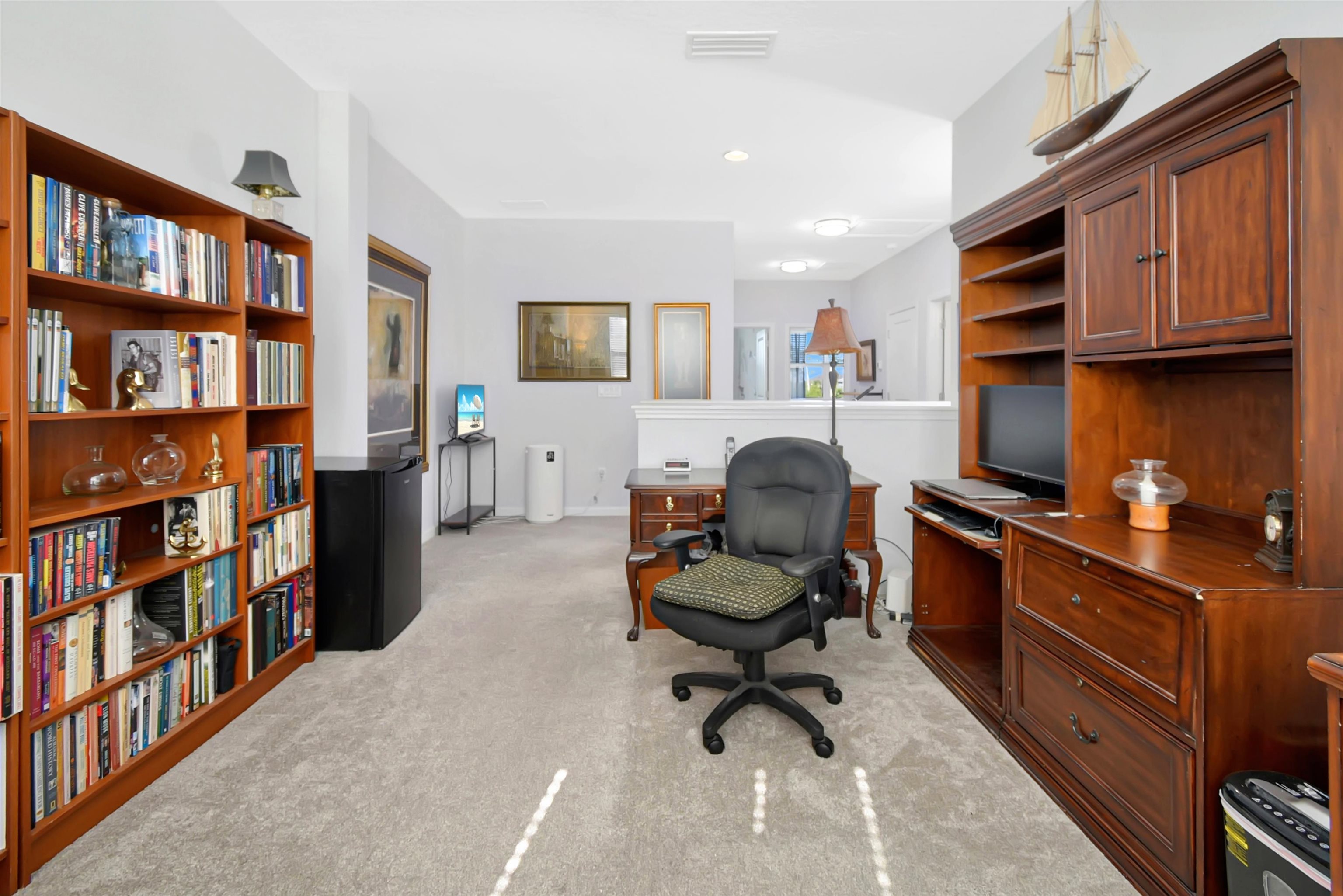 Image 13 of 40 For 108 Leeward Island Dr