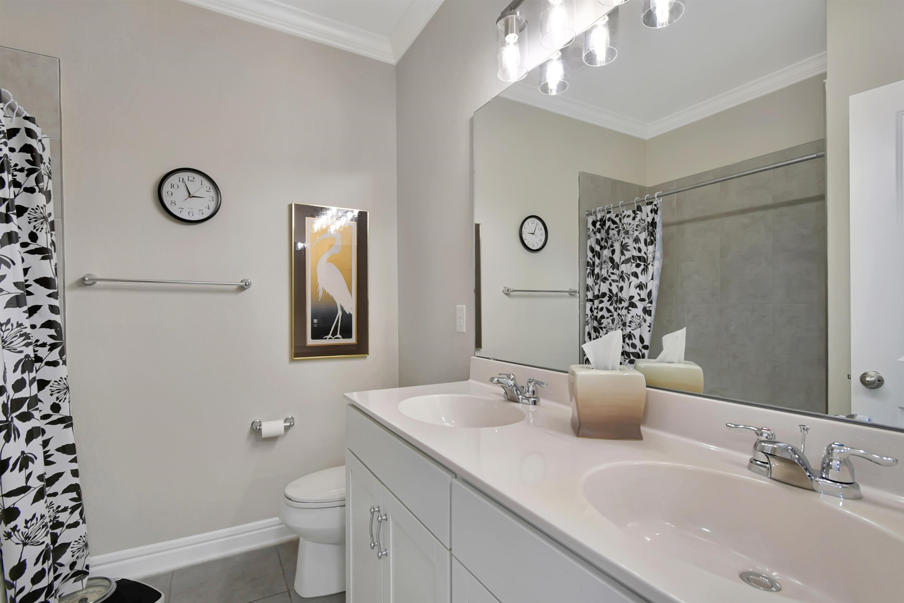 Image 27 of 40 For 108 Leeward Island Dr