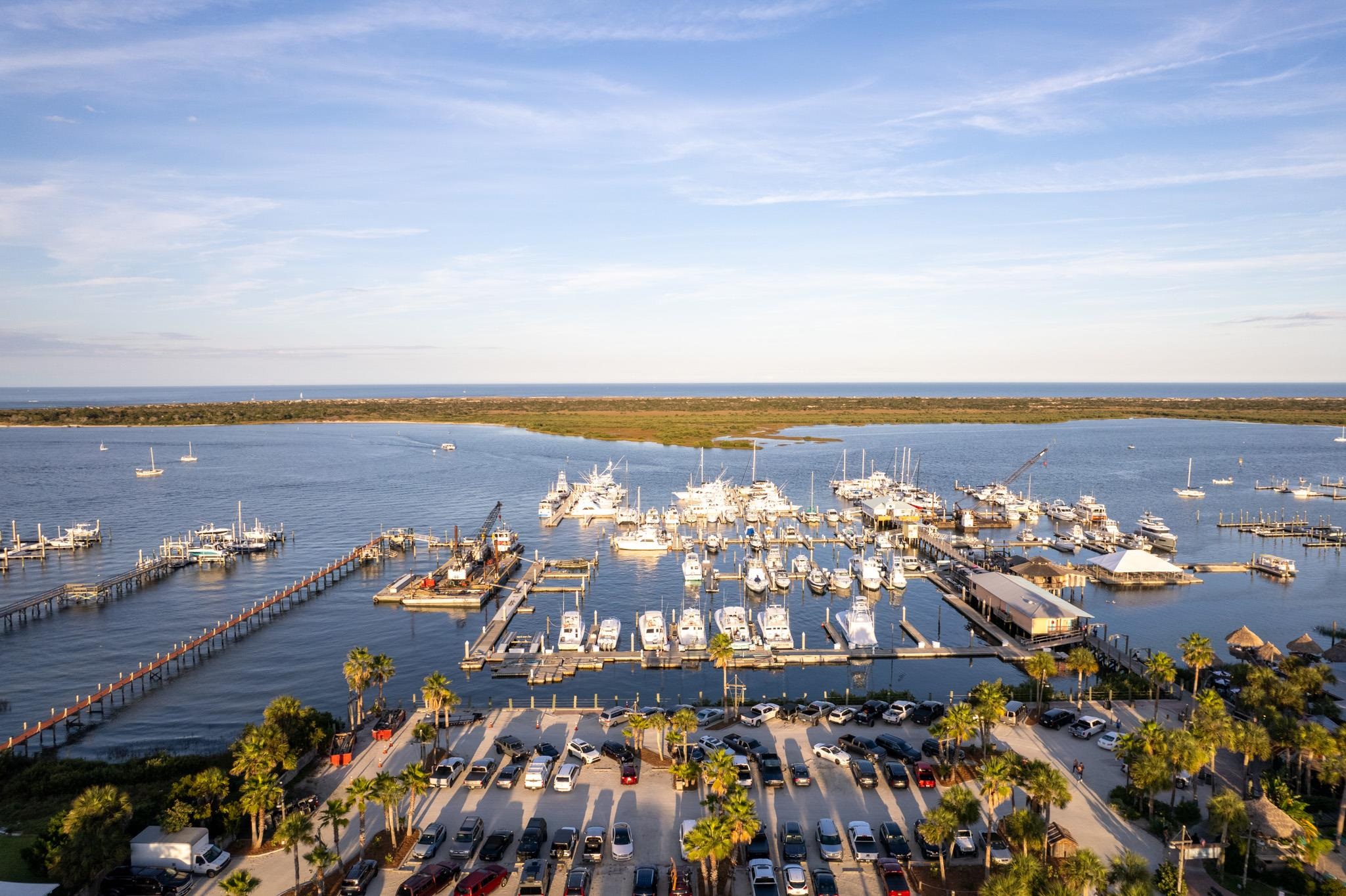 Image 3 of 8 For 57 Comares Slip B4